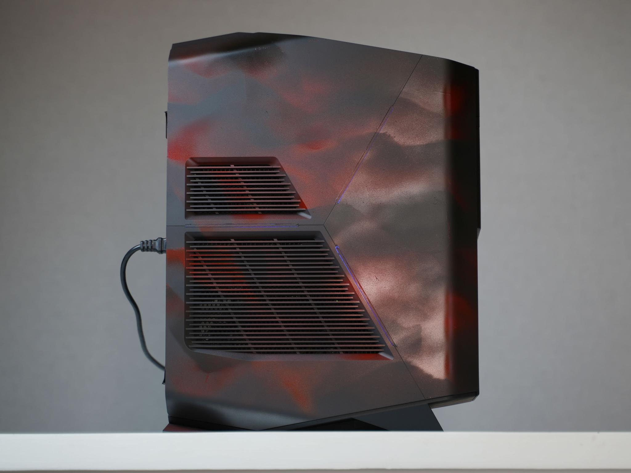 “ALIENS2FORM” GTX 1080 Ti Intel Core i7 7700 16GB 1TB Windows 11 Gaming PC Powerhouse