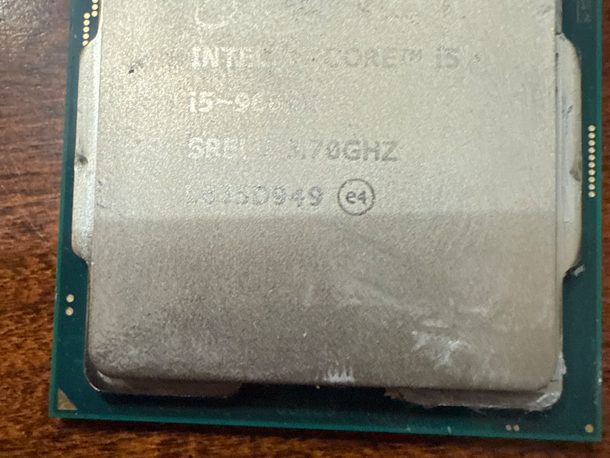 Intel i5-9600k