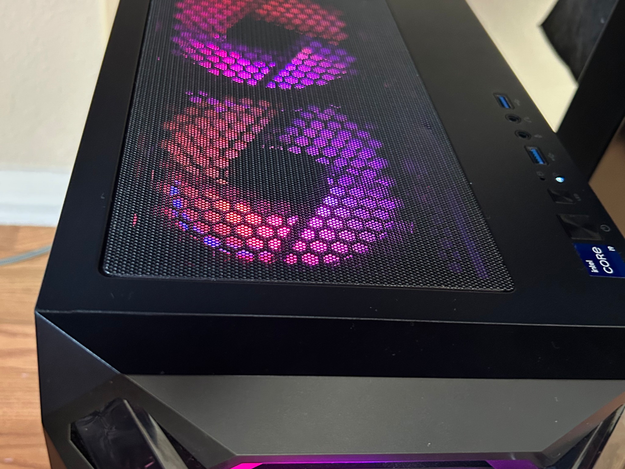 MAXIMUM FPS per dollar - AMD RX7900XTX - Intel Core i9 13900KF - 64GB DDR5 - 2TB SSD