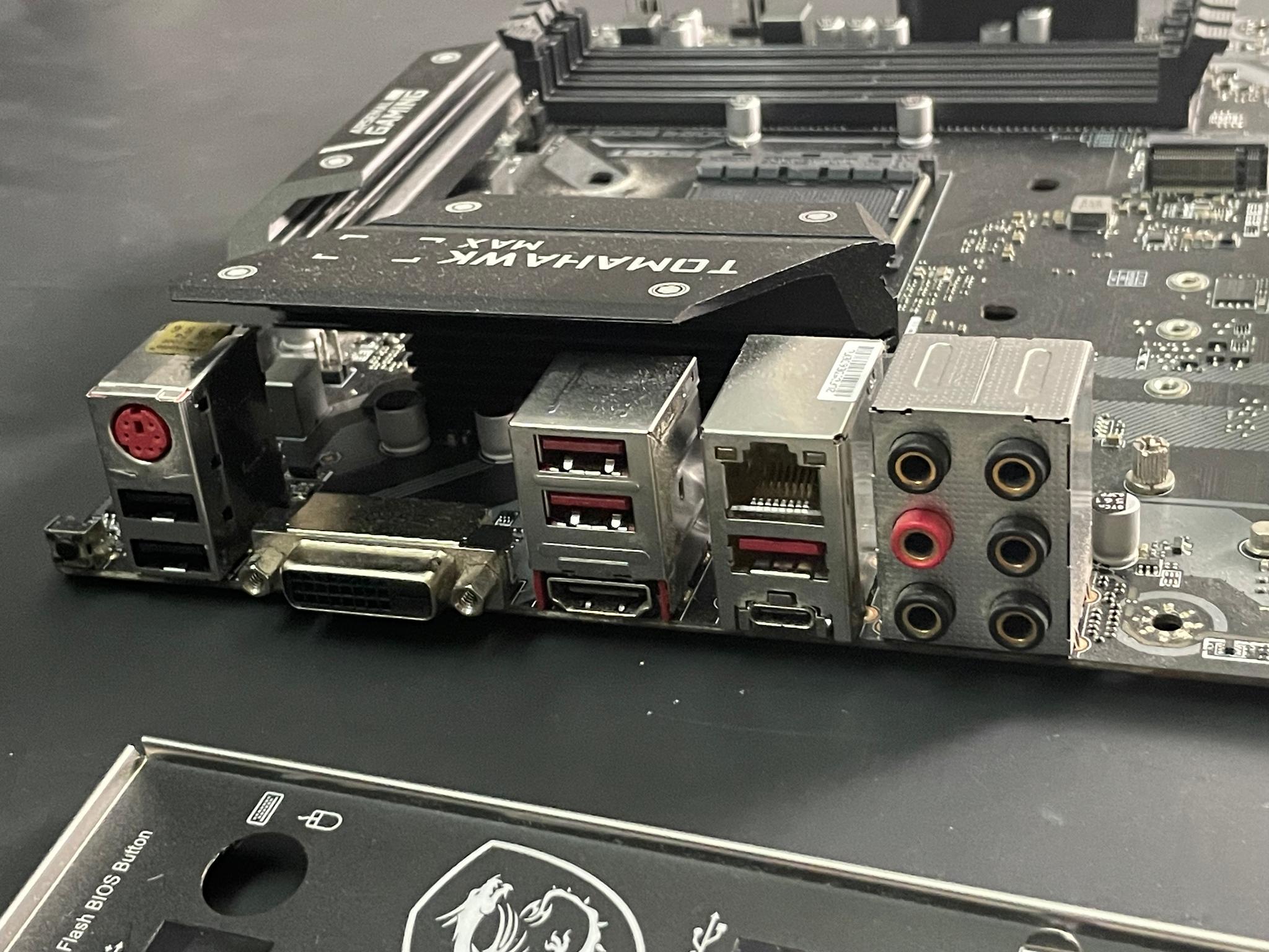 MSI B450 TOMAHAWK MAX II - Image 4