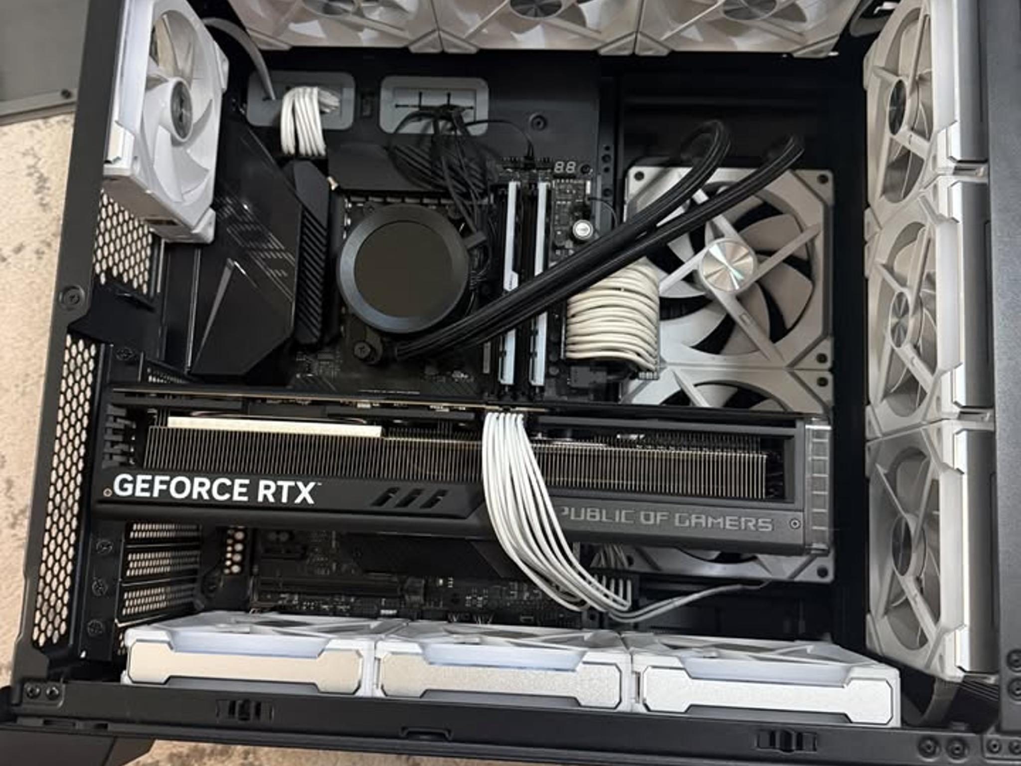 High-End AMD AM4 Bundle — 5900X + ROG Dark Hero X570 + 128GB DDR4 + Kraken Z63