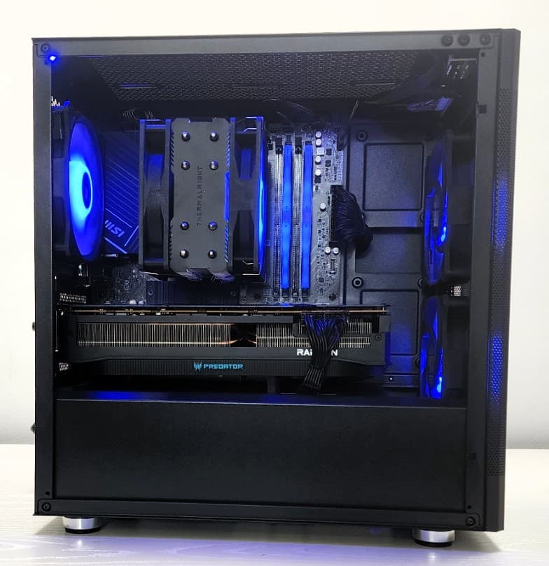 NEW Powerful Mini Gaming PC - 7600X - 7800XT - READ DESCRIPTION!!!