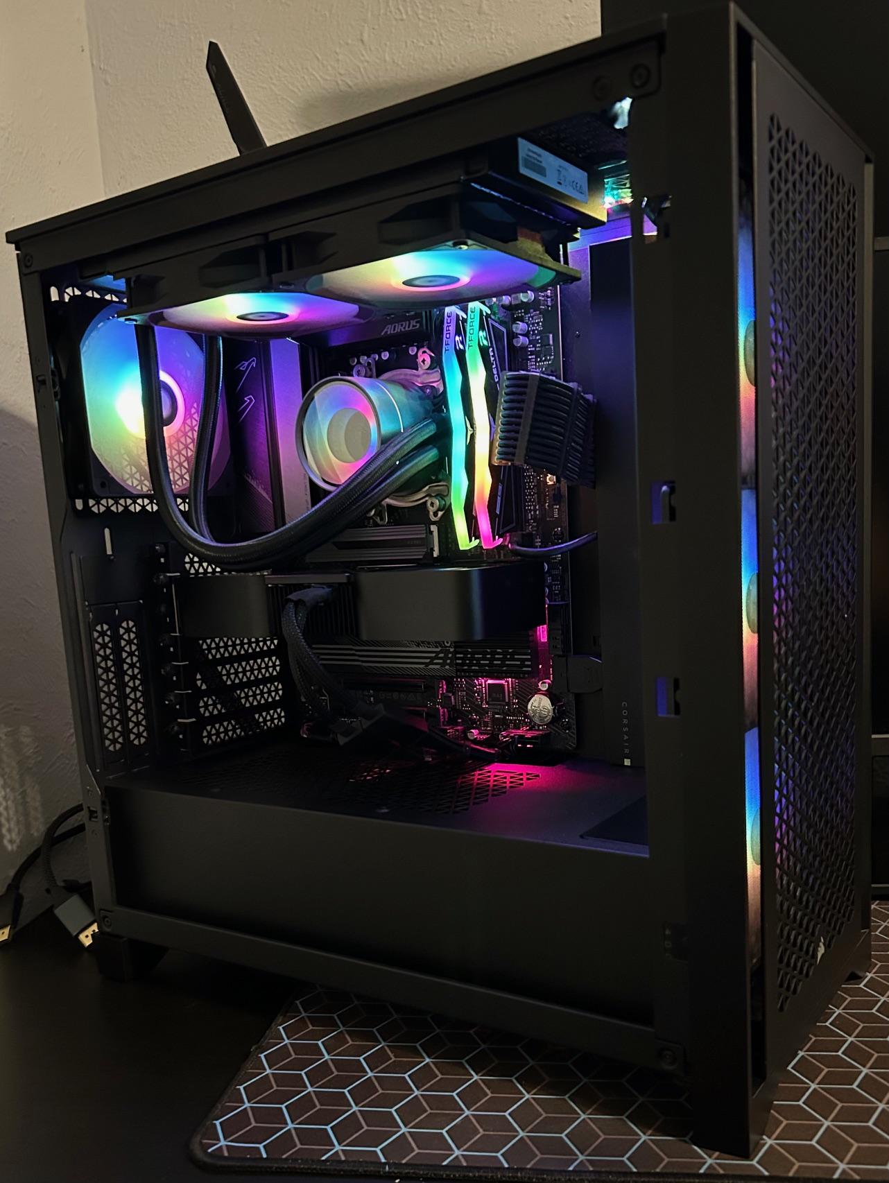 🌌 DARK GALAXY | RYZEN 7600X | RTX 4070 SUPER FE | 32GB 5600MHZ | 2TB NVME GEN4 W/FREE MOUSE 🌌