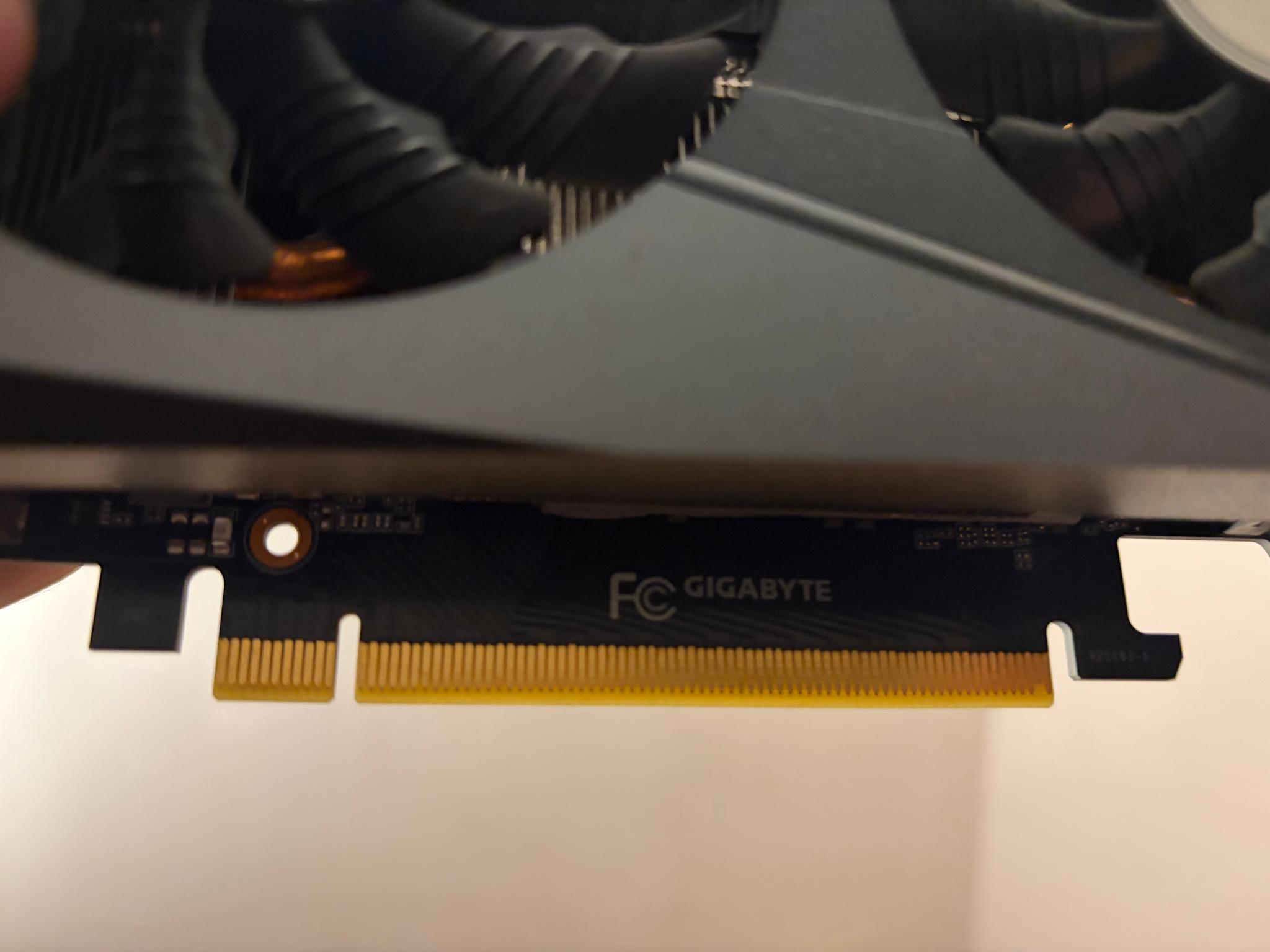 GIGABYTE - NVIDIA GeForce RTX 3060 12GB GDDR6 PCI Express 4.0 Graphics Card - Black