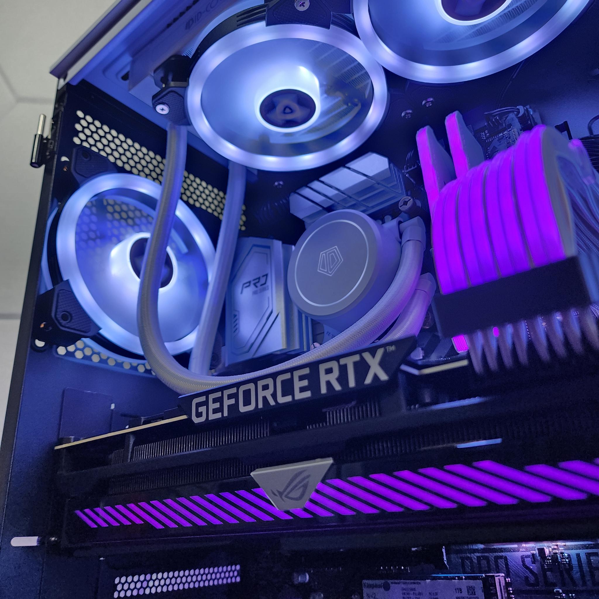 🤍💜💙 ROG RTX 3070 // Intel Core i7 10700 // Corsair Vengeance 32GB 3600MHz // Kingston 1TB NVMe