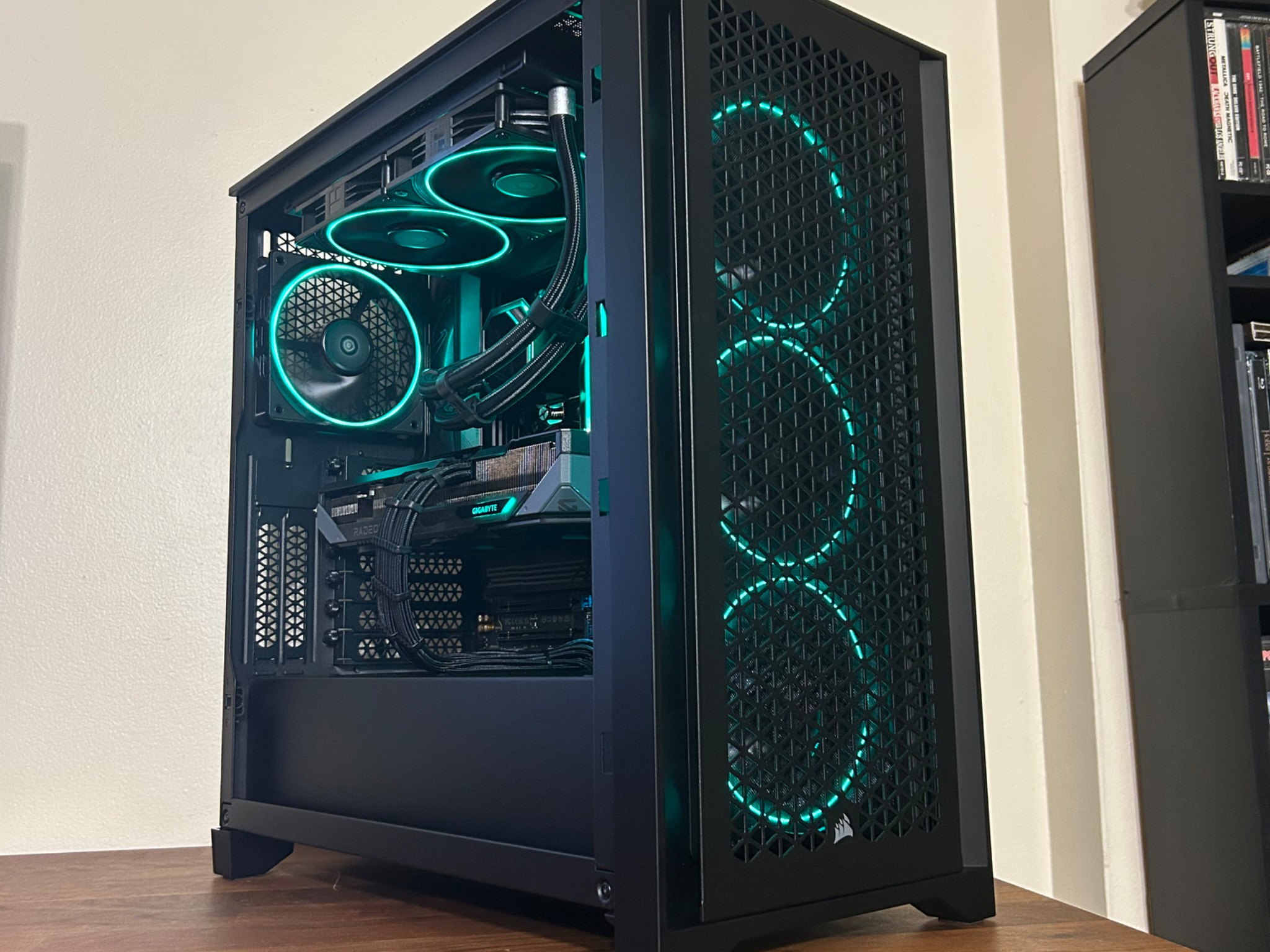 RX 9070 16GB | Ryzen 7 7700X | 32GB DDR5 6000 MT/s | 1TB SSD | The Shadow Operator RX