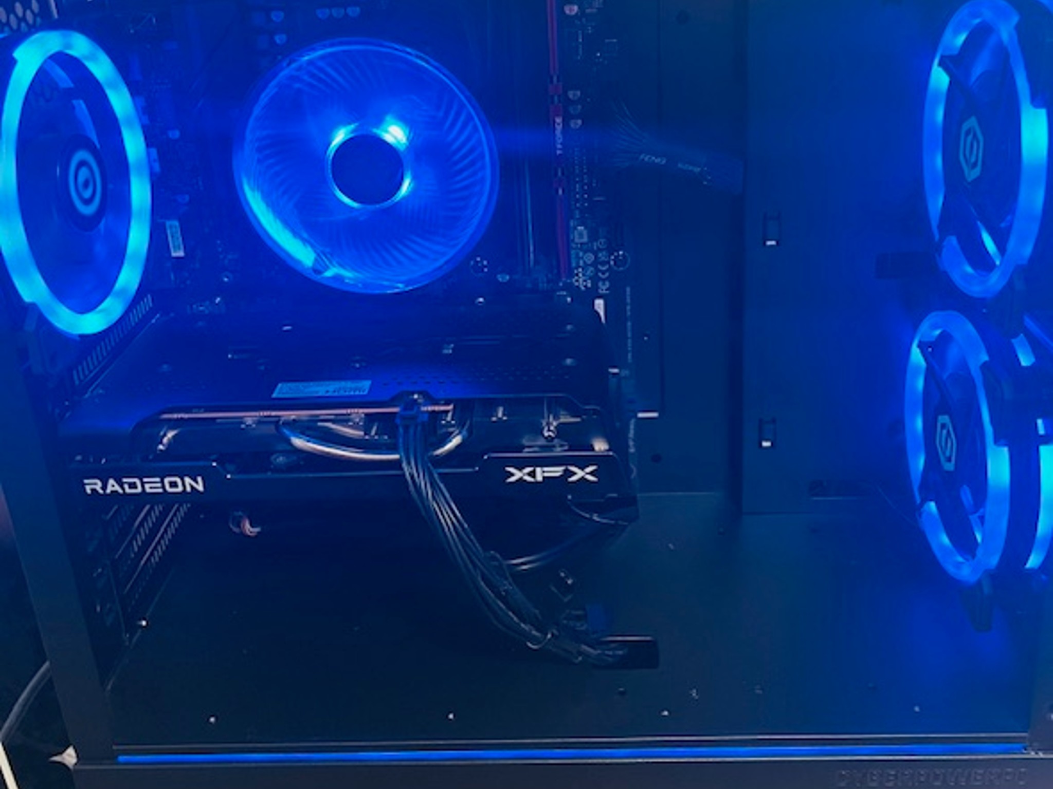 💻 CyberPower Prebuilt Gaming PC – Ready to Play 🎮