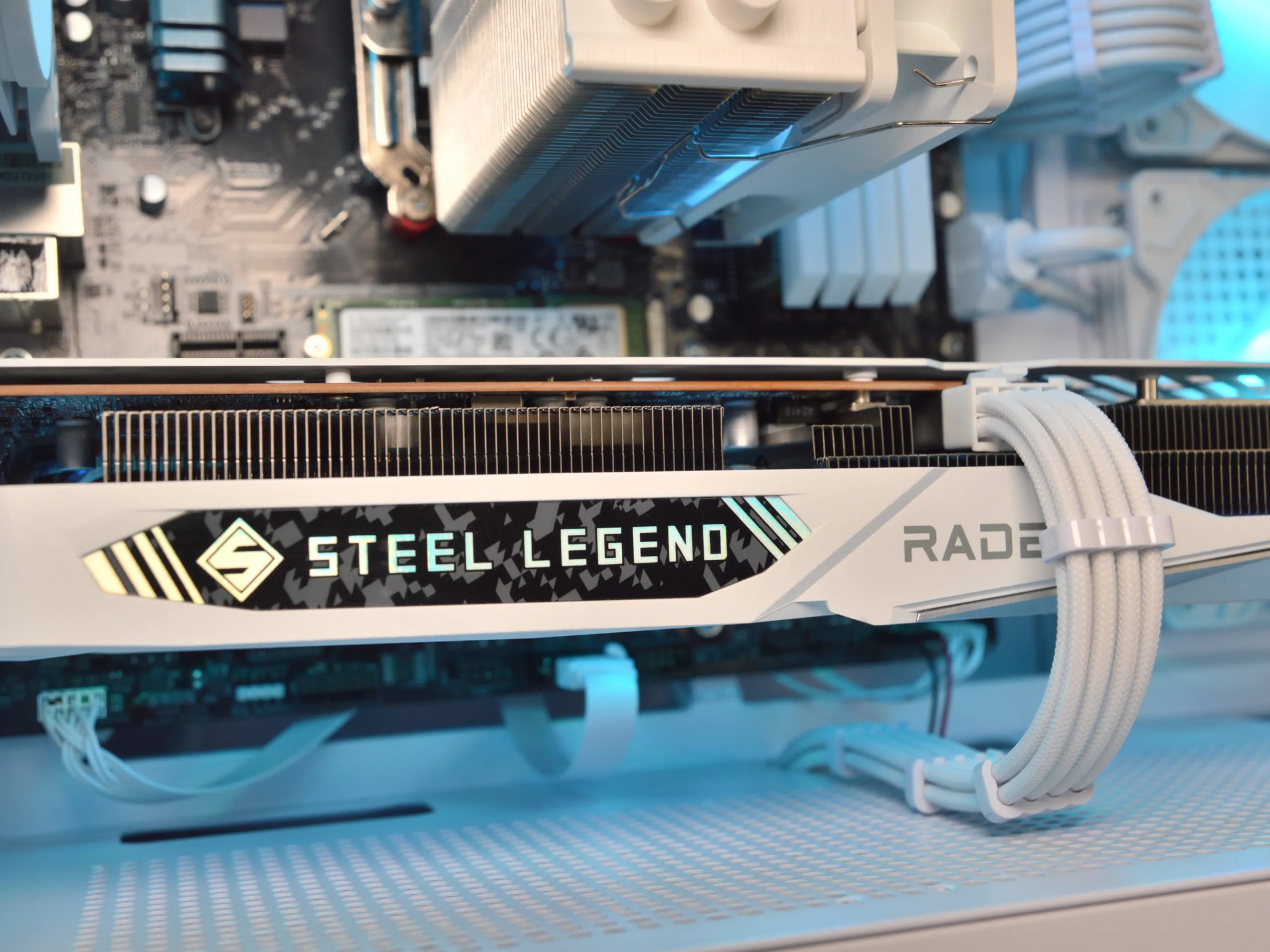🧊🧊| RX 7600 8GB | RYZEN 5 5600 | 32GB DDR4 RAM | 1TB NVME SSD | Steel Legend |