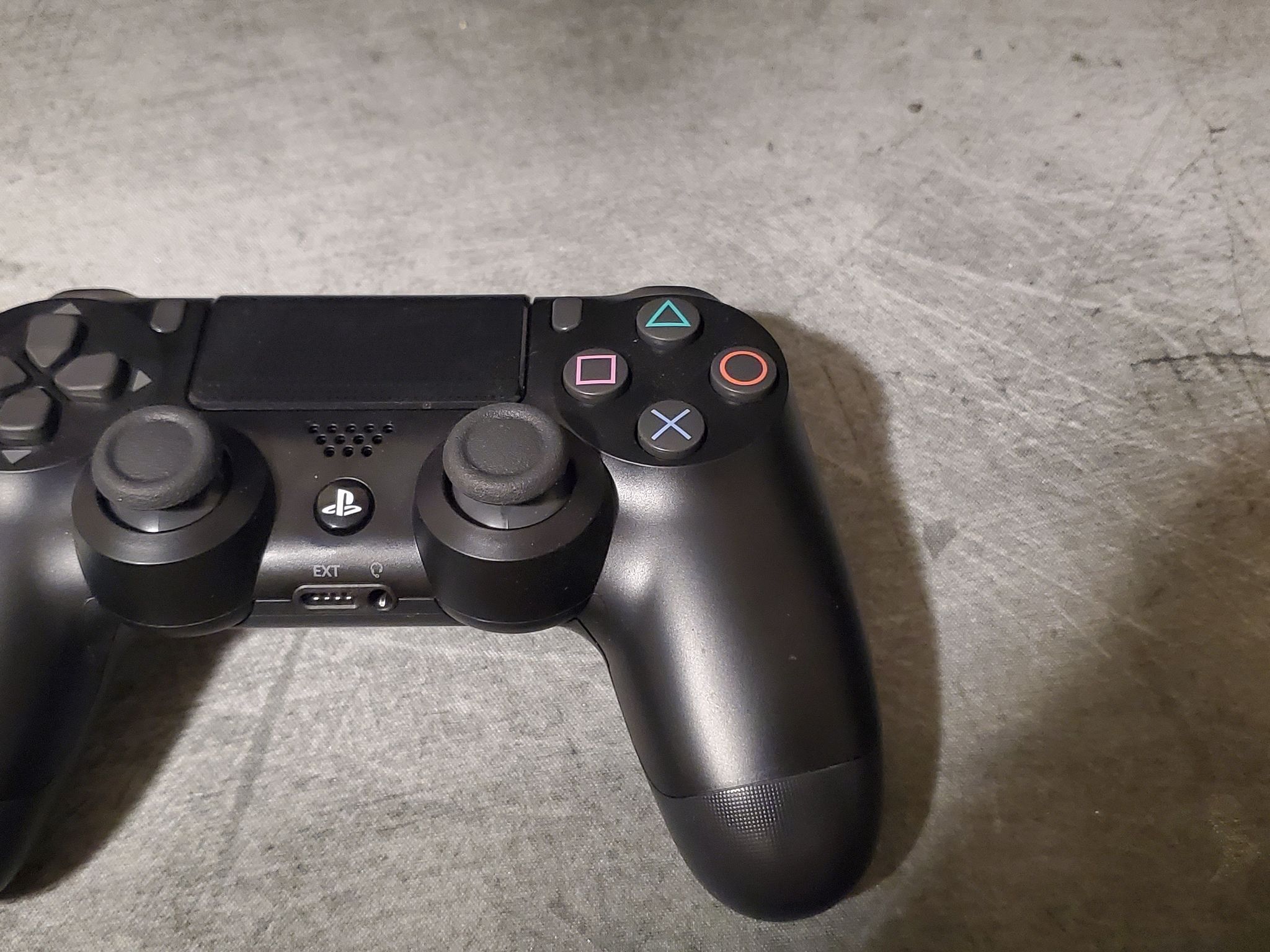 Ps4 dualshock controllers with original box