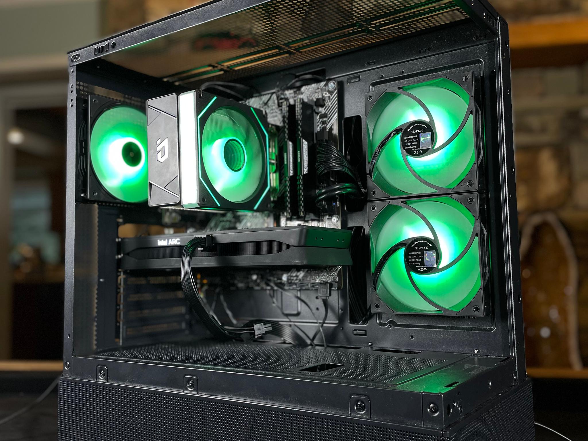 Ryzen 5 3600+Intel Arc B580
