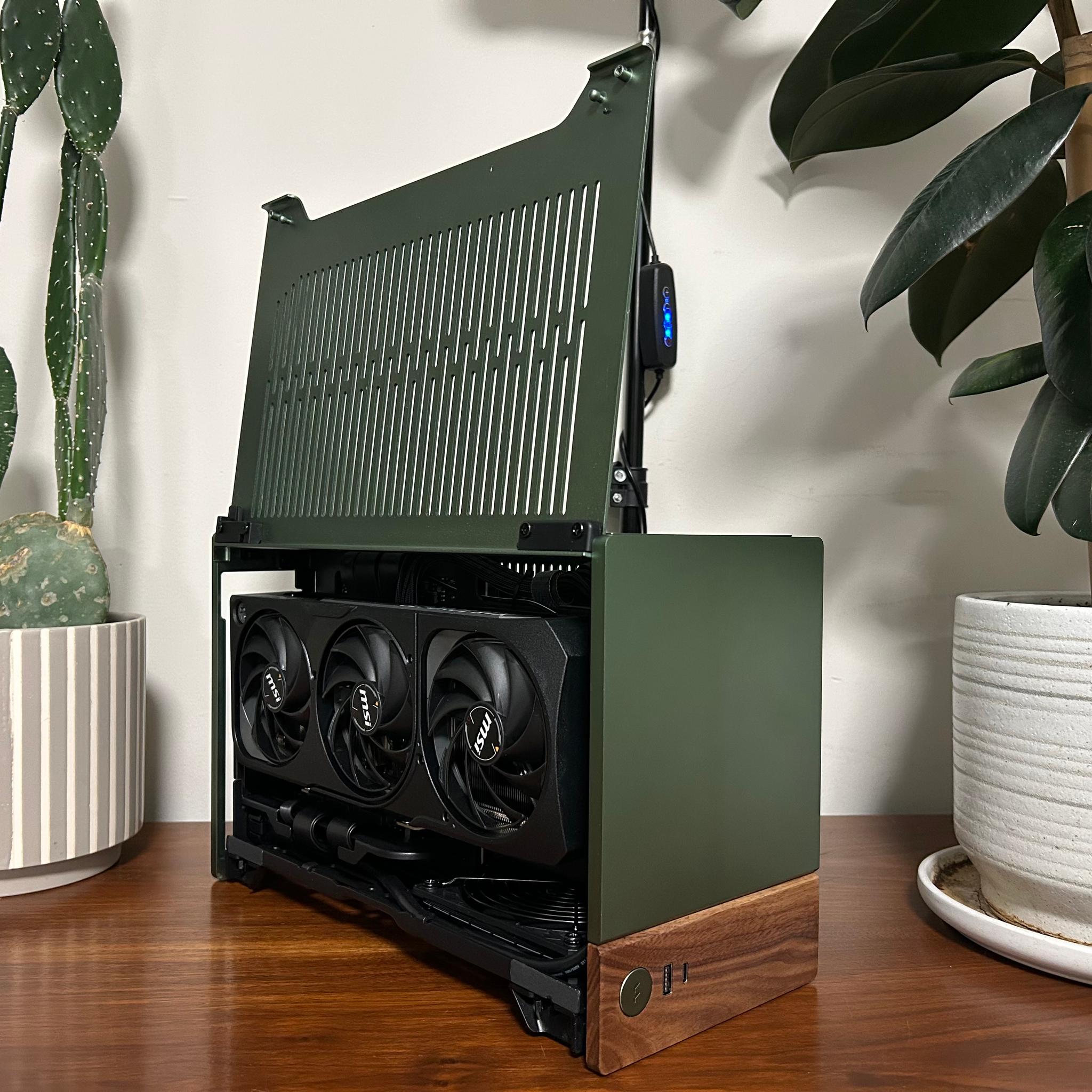 RTX 5070 | Ryzen 5 7600X3D | 32GB DDR5 | 2TB NVMe | Fractal Terra ITX | 750W Platinum