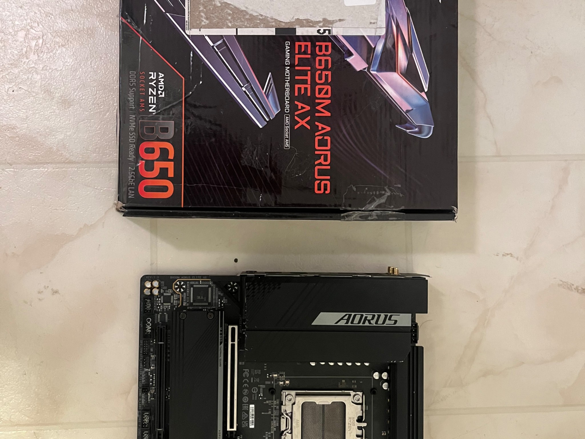 GIGABYTE B650M AORUS Elite AX (AM5/ LGA 1718/Micro-ATX/ DDR5/ 2* M.2/ PCIe 5.0)