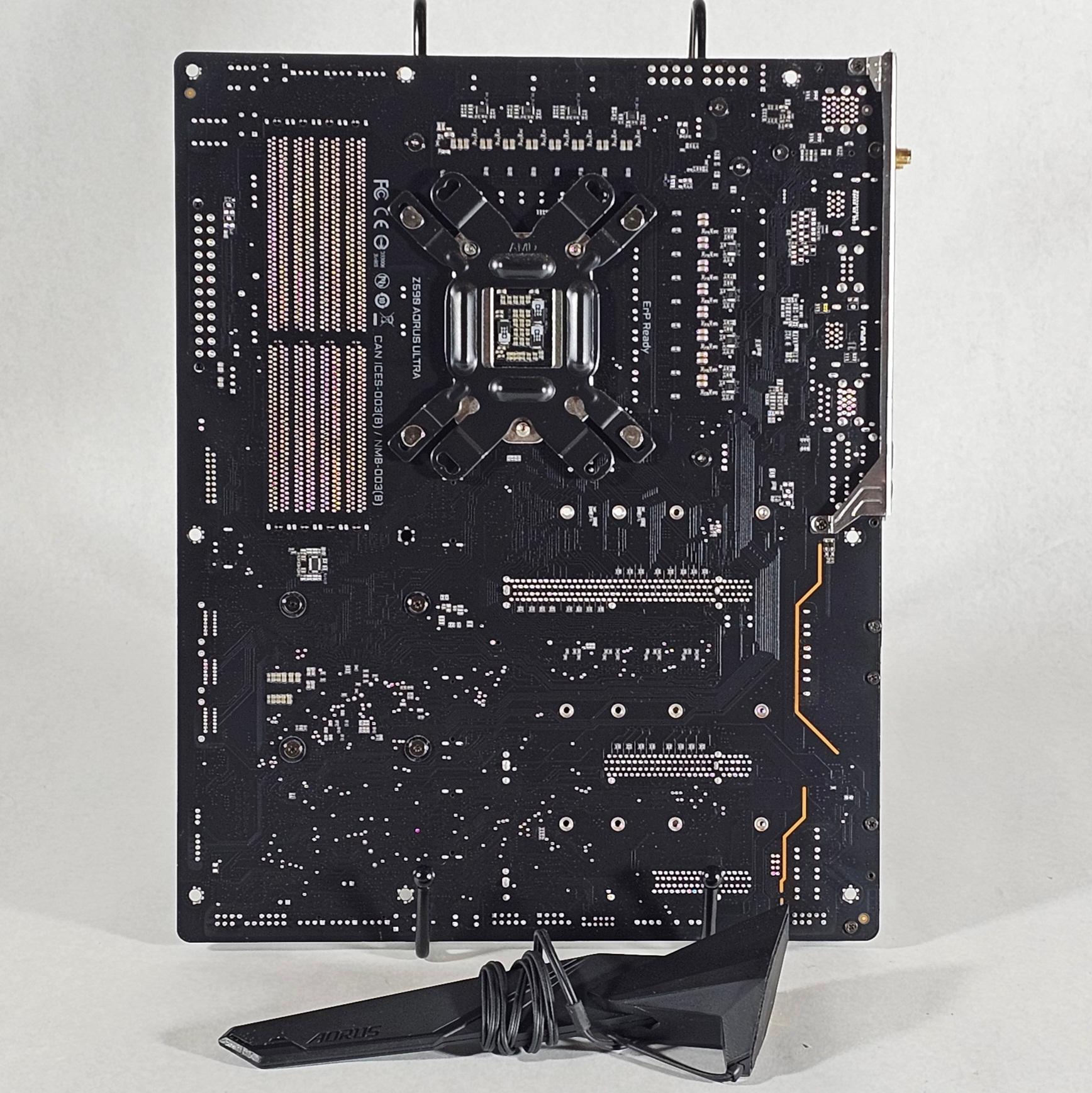 Gigabyte Z590 AORUS ULTRA DDR4 LGA1200 11th Gen Intel ATX Motherboard