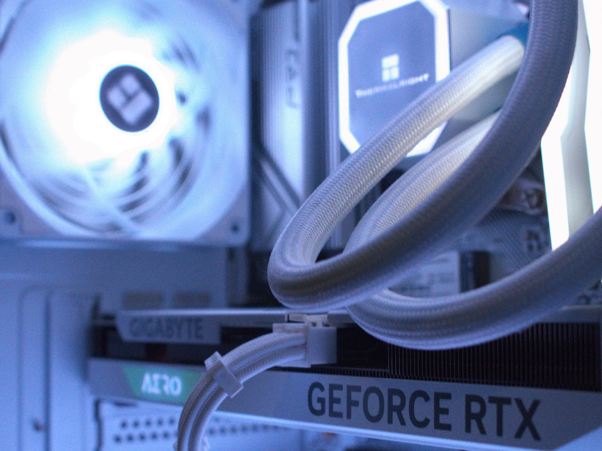 ⚪1440p Beast⚪ RTX 4060 | AMD Ryzen 5 5500 | 16gb 3200mhz RAM | 512gb Gen3 NVME SSD