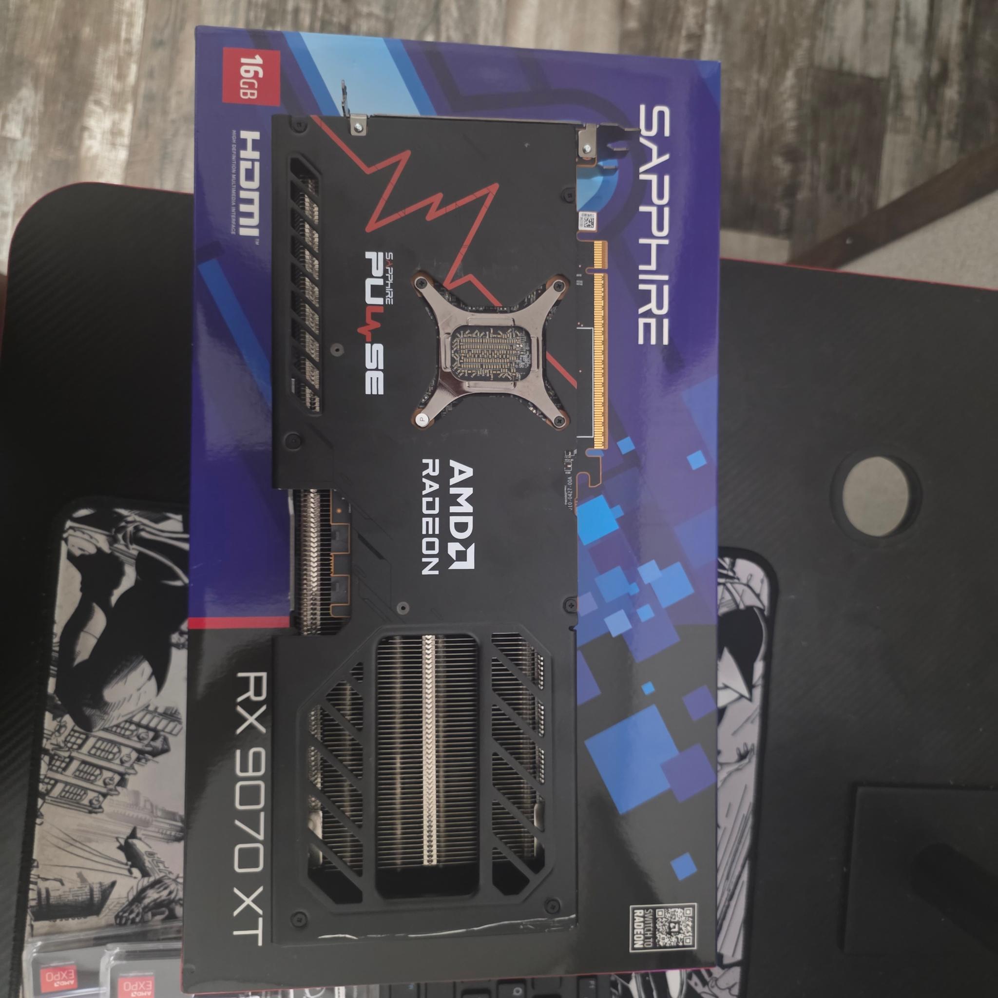 Sapphire PULSE AMD Radeon RX 9070 XT