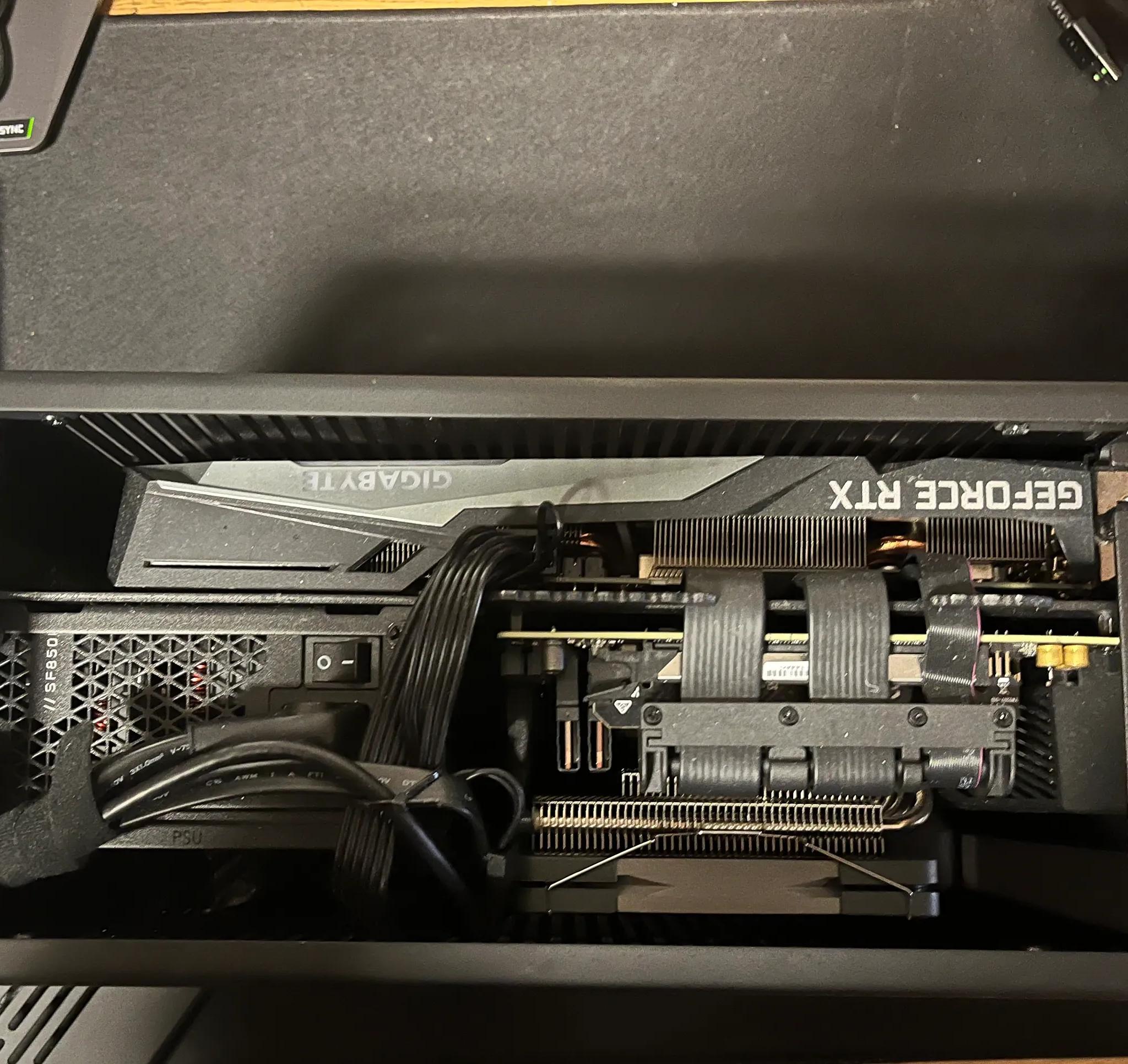 12600k + 3060ti | 2 tb NVME SSD | 32 gb ram DDR5 |Fractal Terra ITX | Gaming PC