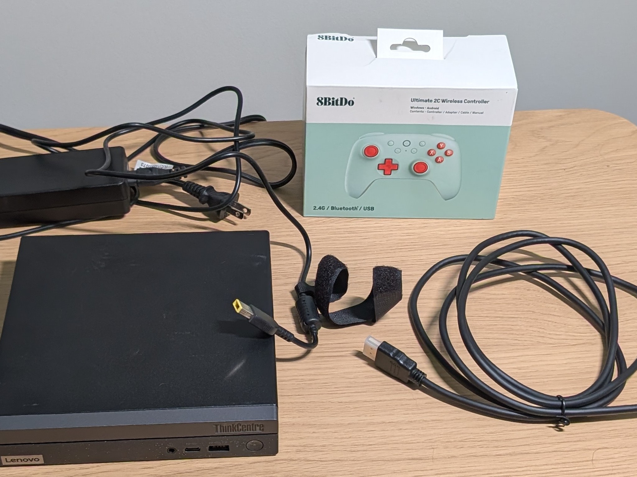 Steambox conversion of Lenovo Thinkcentre NEO, i5, 16GB RAM, 256 GB SSD, running Bazzite