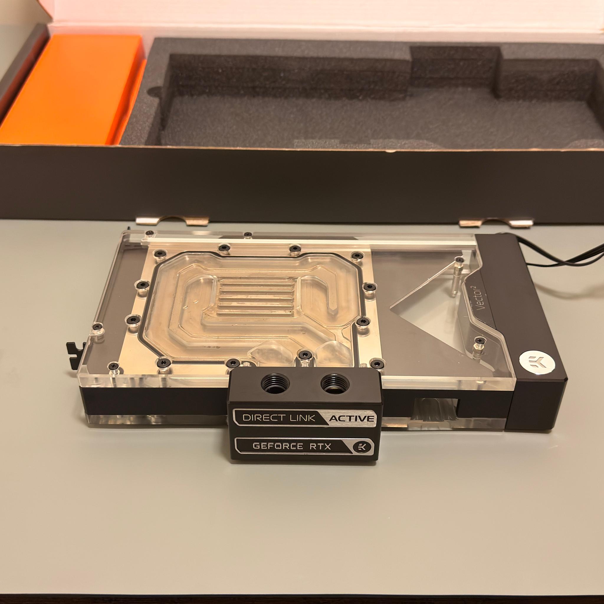 EK Quantum Vector2 ARGB GPU Water Block + Active Backplate for Nvidia RTX 4090 FE