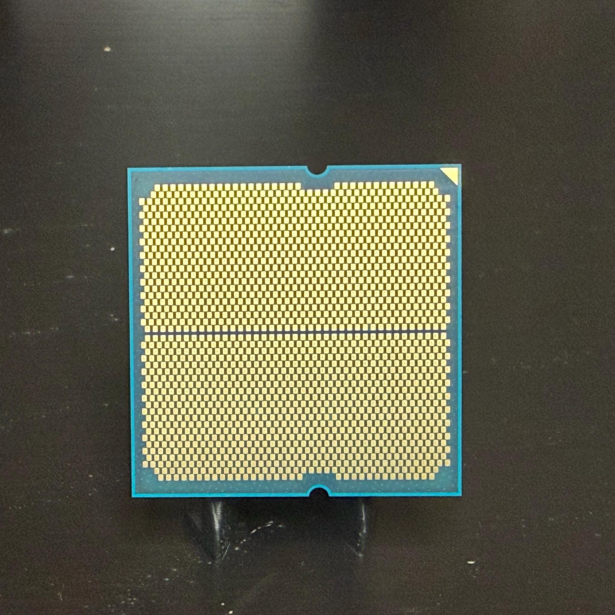 AMD Ryzen 9 9950X3D