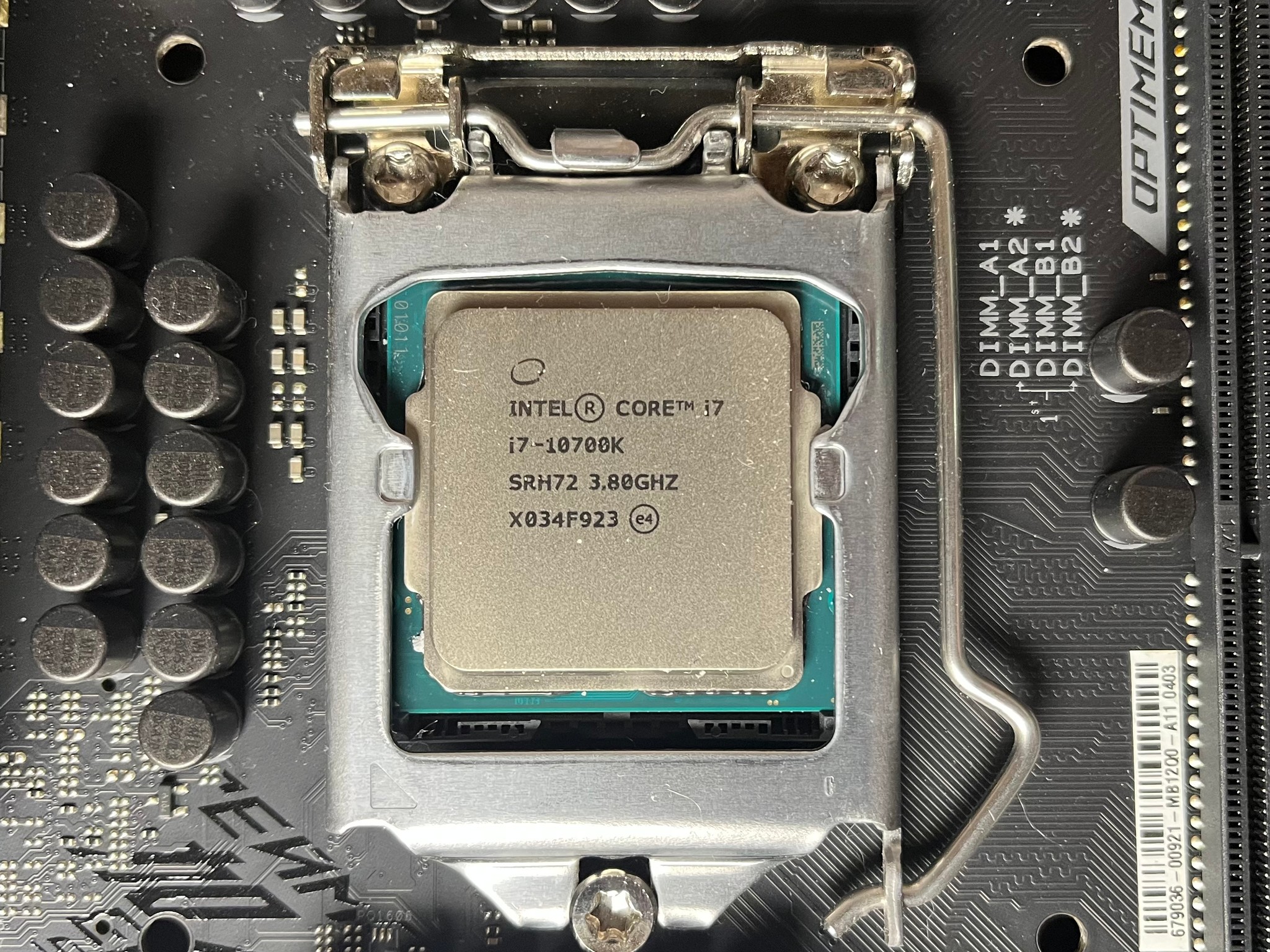 i7-10700K |STRIX Z490-F GAMING Motherboard | Latest BIOS | I/O Shield Included