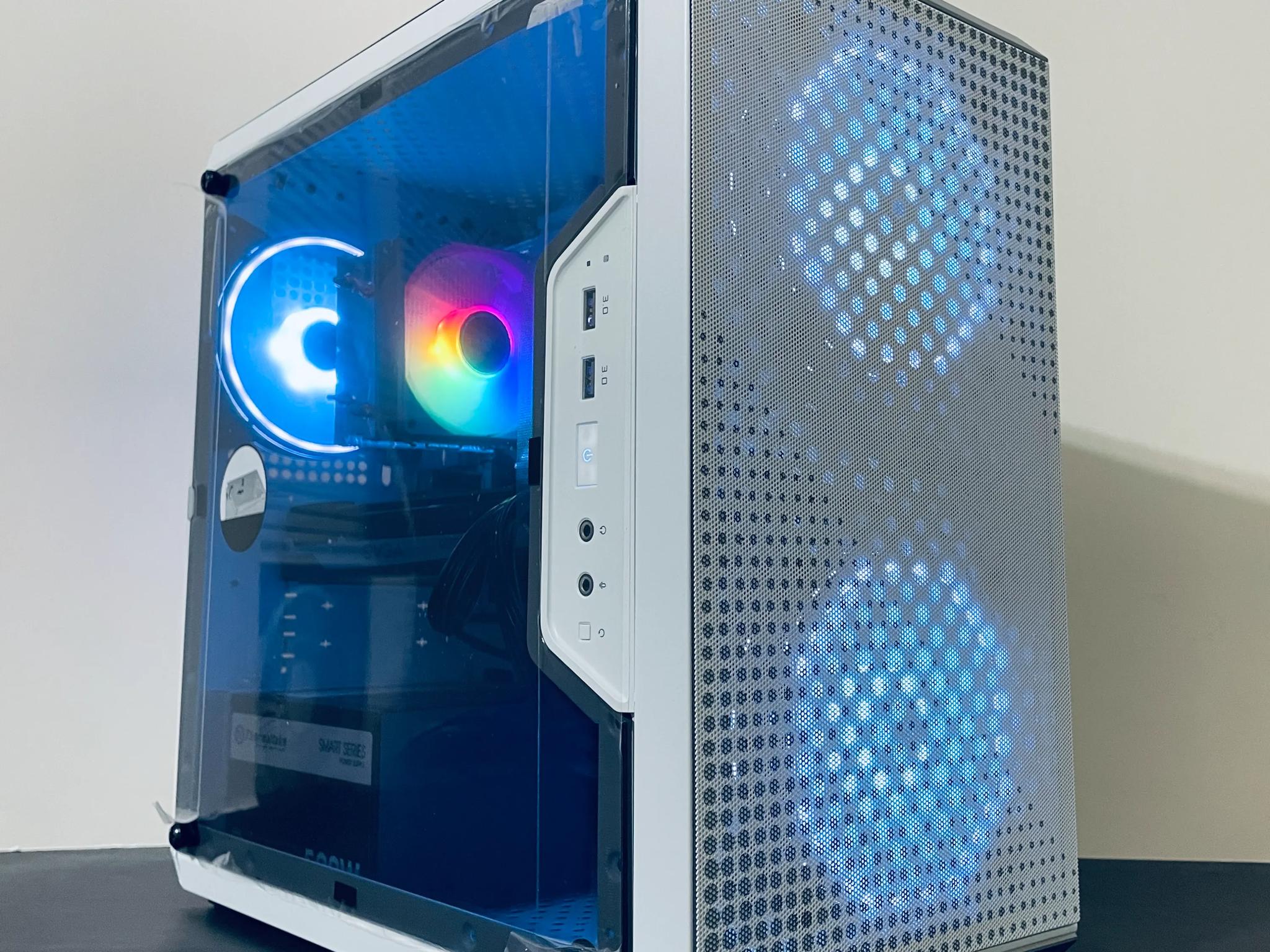 ⚡Budget White Gaming PC - Intel Xeon 10-cores ● 16GB RAM ● 512GB SSD ● Wi-Fi ● Nvidia GTX 980