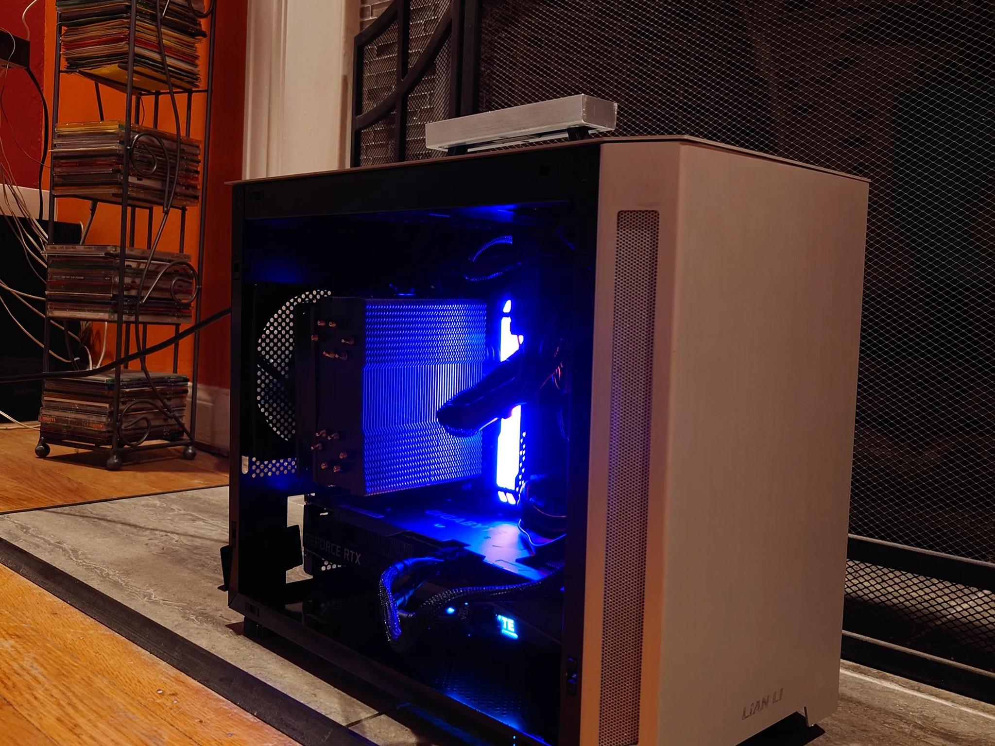 3060 12GB/ I7 8700/32GB RAM RGB/2TBnvme/WIFI ITX