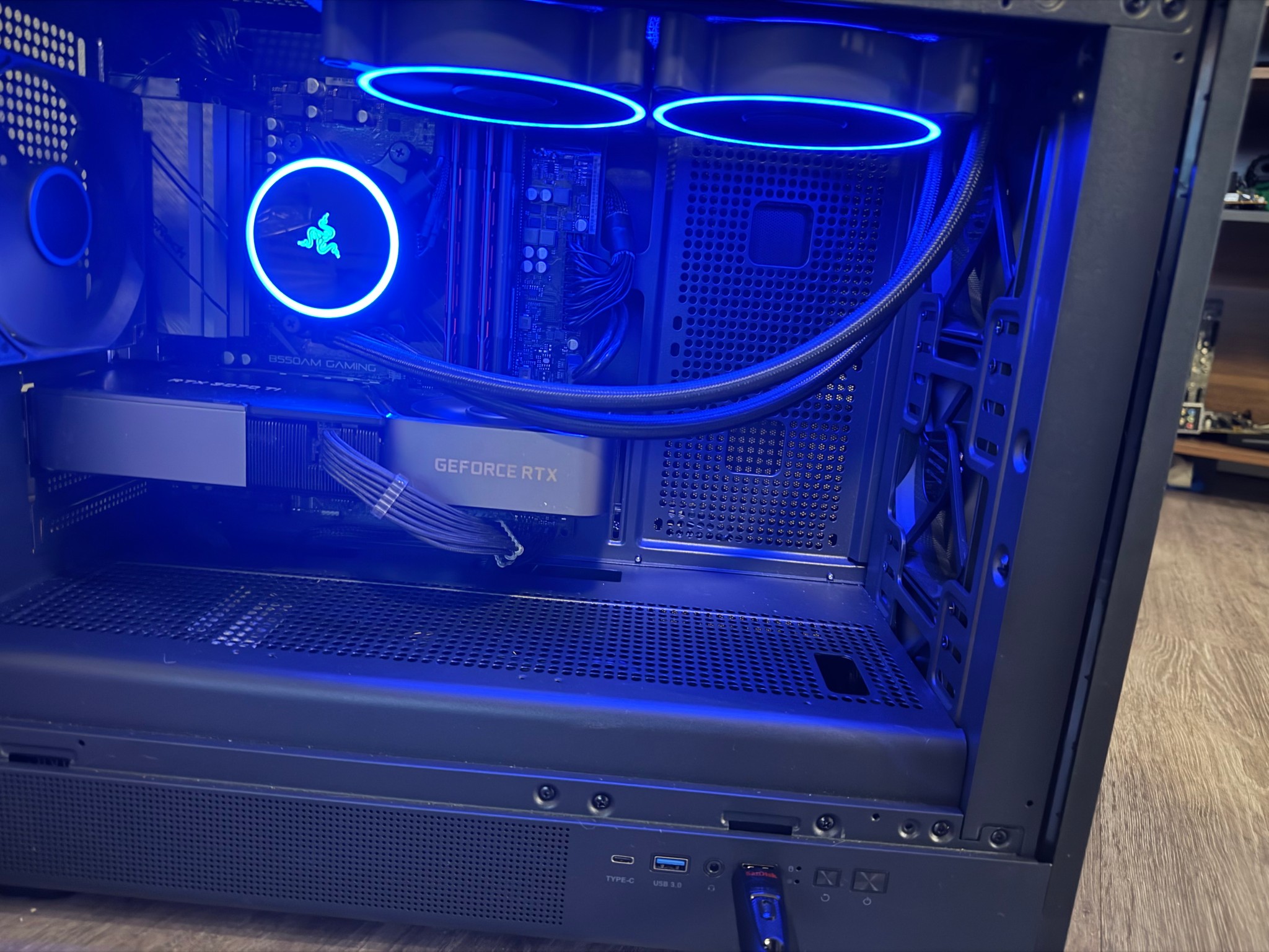 GeForce RTX 3070 Ti Custom Gaming PC - Ryzen 7 5800X, 1TB SSD
