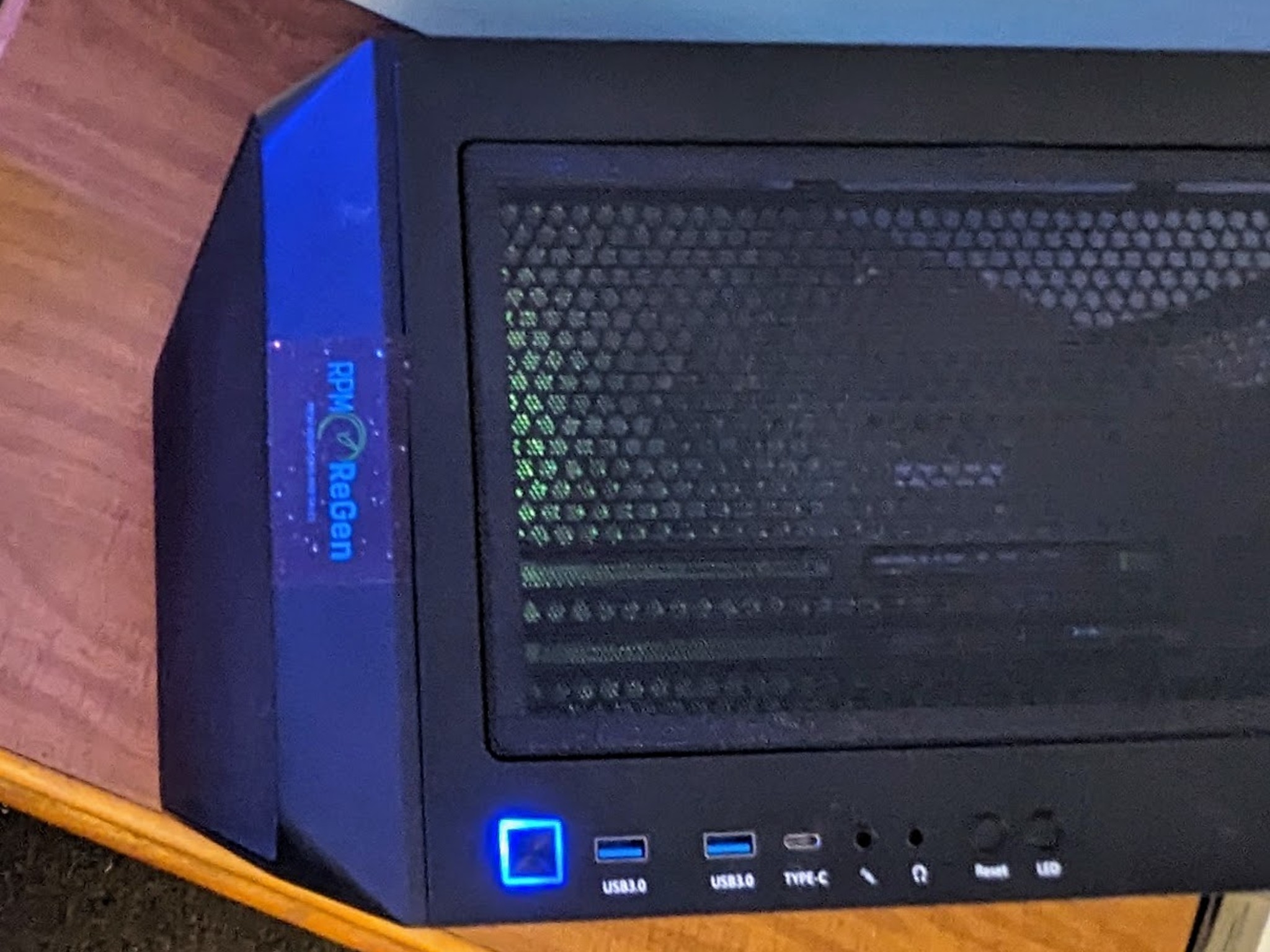 Gaming PC - AMD Ryzen 7 5700x - 32GB DDR4 3200MHZ RAM - Nvidia RTX 3070ti 8GB GPU - 3TB - B450 - W11