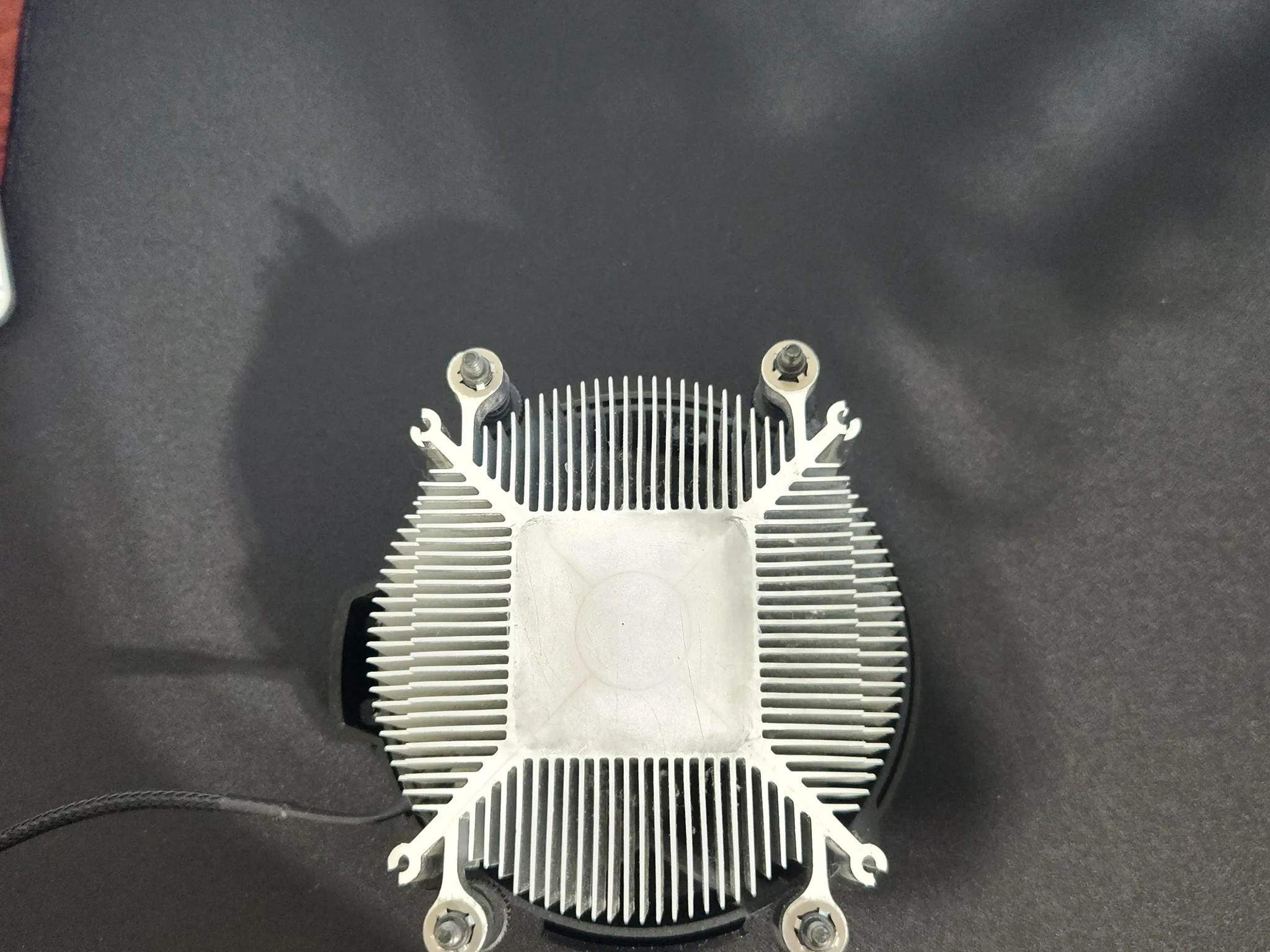 AMD Ryzen 5 1400 + AMD Stock CPU Cooler