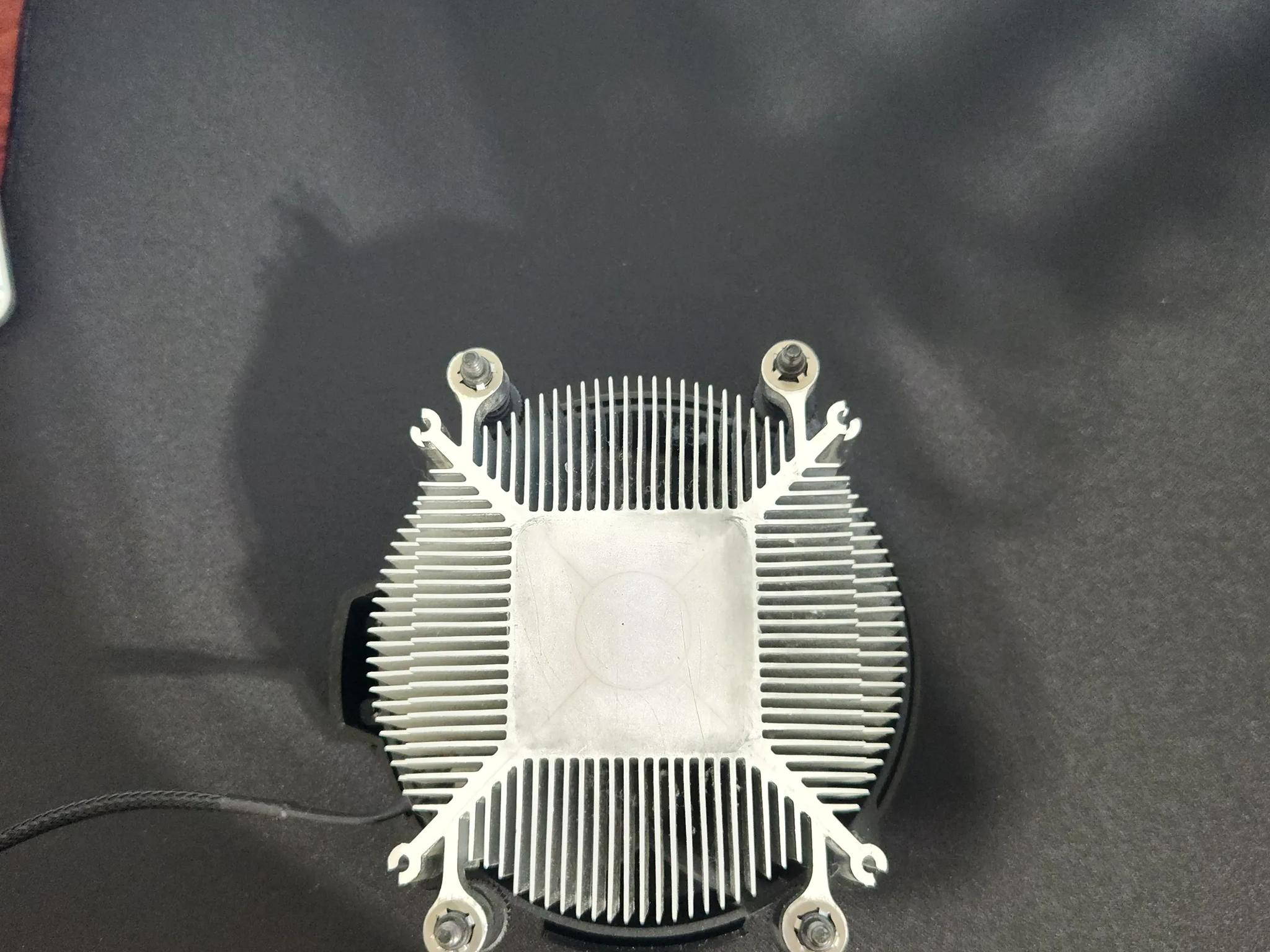 AMD Ryzen 5 1400 + AMD Stock CPU Cooler