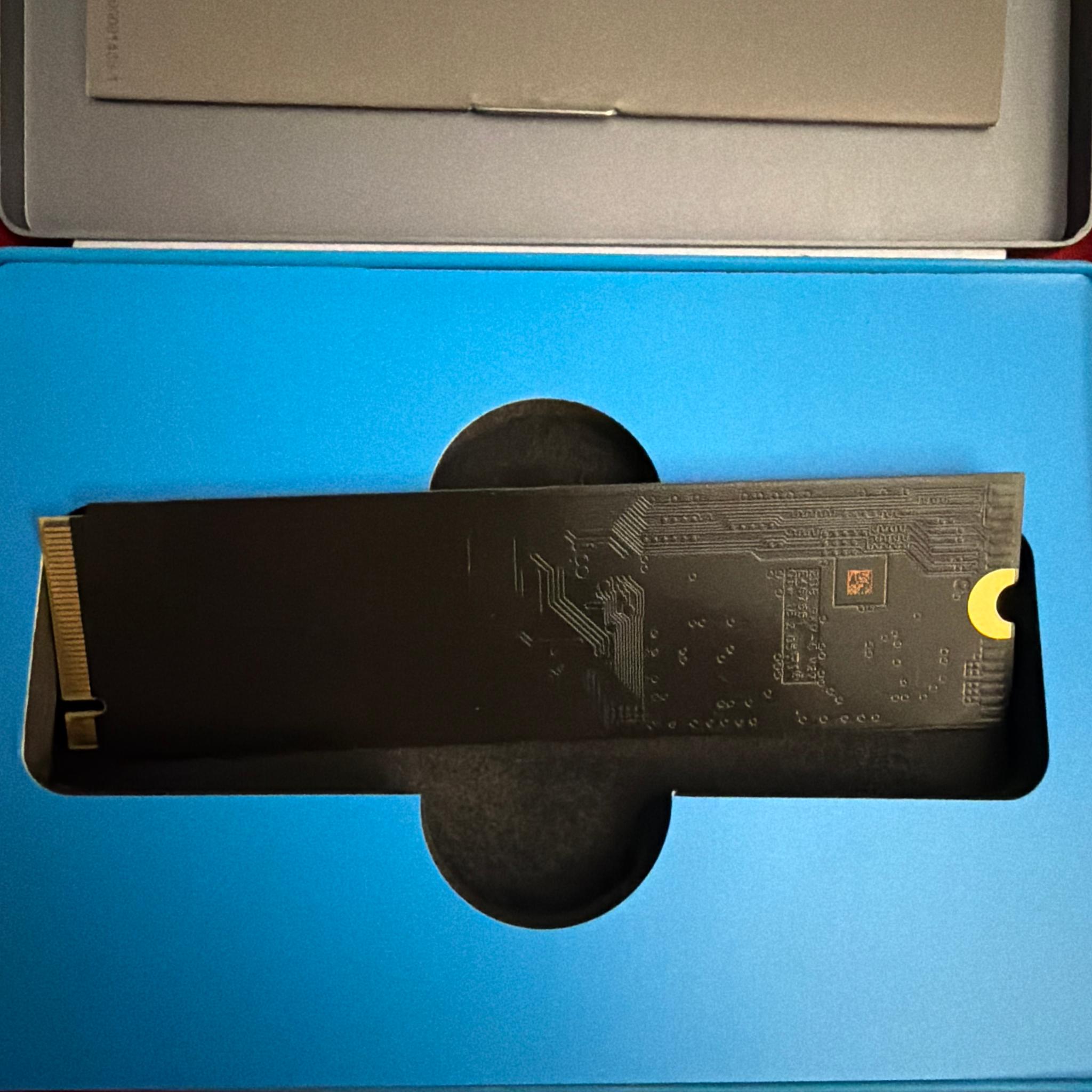 Western Digital PCIe NVMe Gen4 SSD 1TB New open box tested