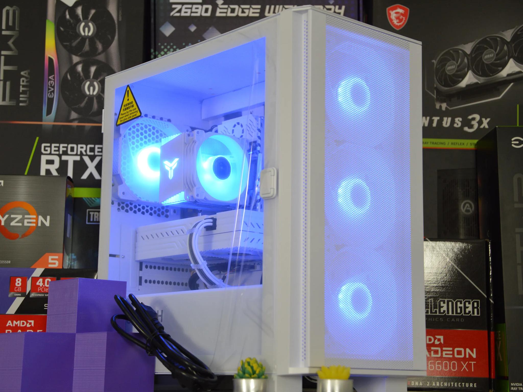 ❄️🌨| RX 580 8GB | INTEL XEON E5 2670 V3 | 16GB RAM | 1TB SSD | Crystal Snow |