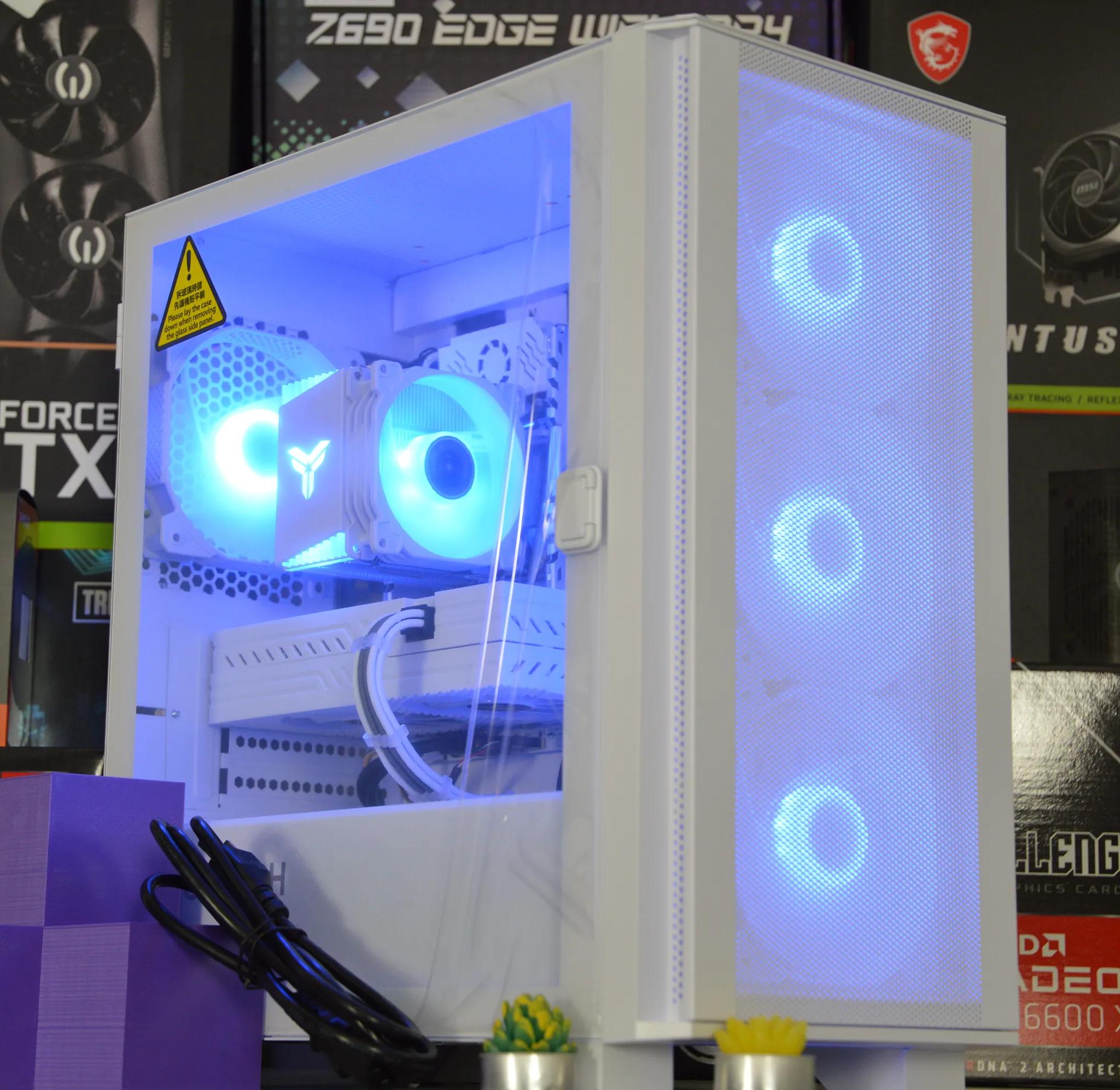 ❄️🌨| RX 580 8GB | INTEL XEON E5 2670 V3 | 16GB RAM | 1TB SSD | Crystal Snow |