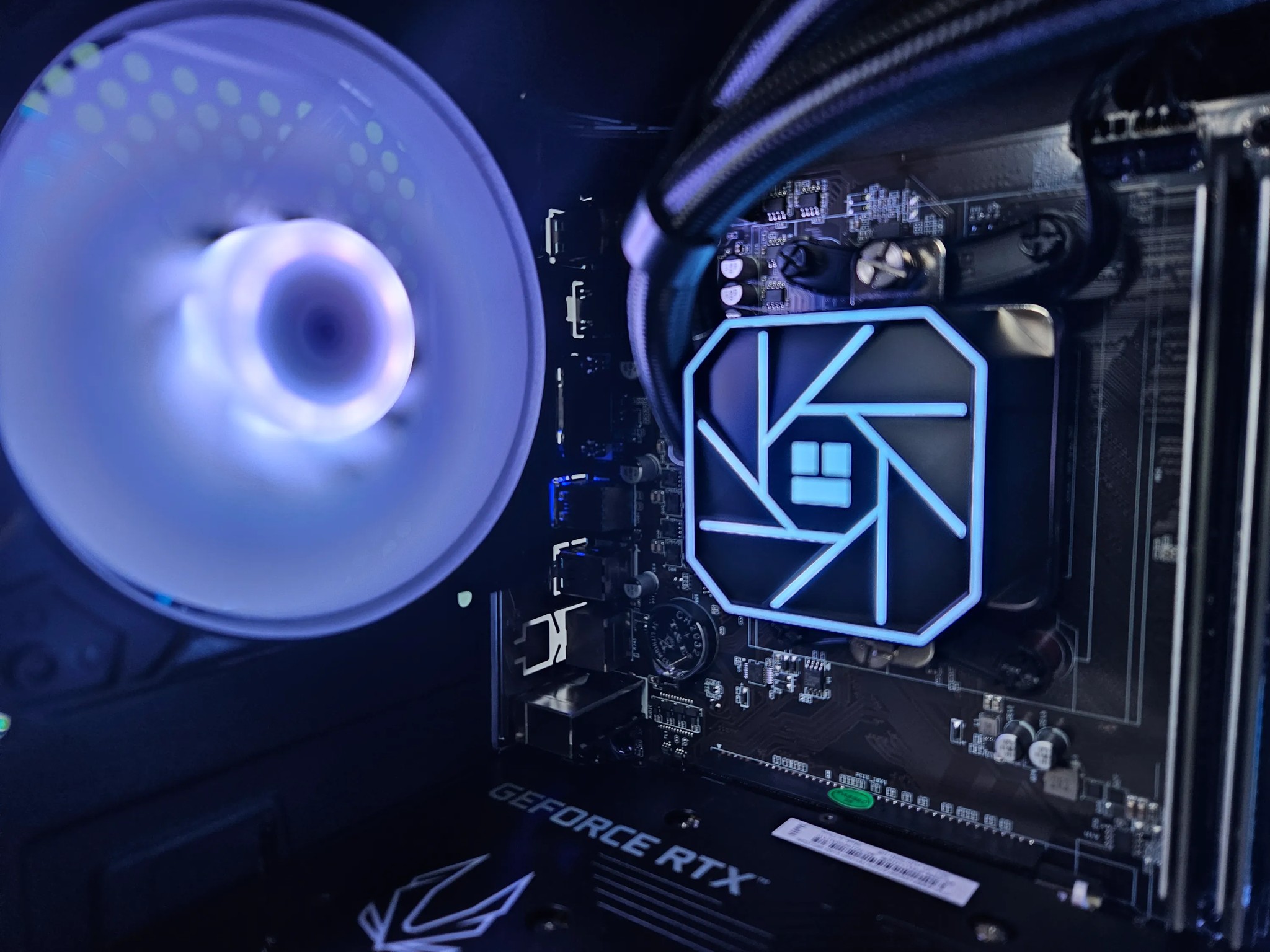 Cyber Monday deal! Dark Side liquid cooled RIG Ryzen 5 / 32GB DDR4 / 1TB SSD / RTX 3070