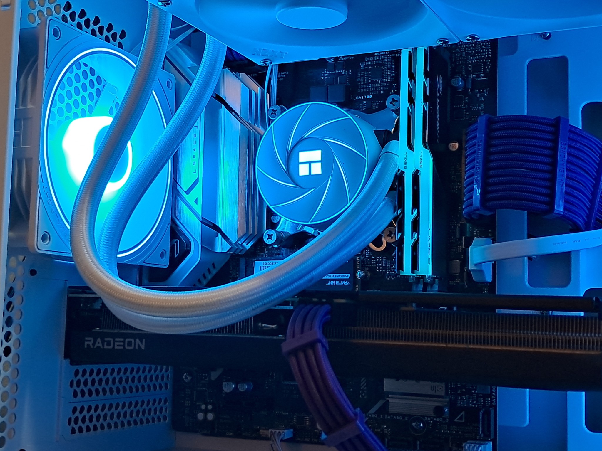 Custom 1440p Gamer! RX 9060 XT 16GB | Intel i5 12th Gen | 16GB G.Skill RGB DDR4 | 1TB SSD | WiFi!