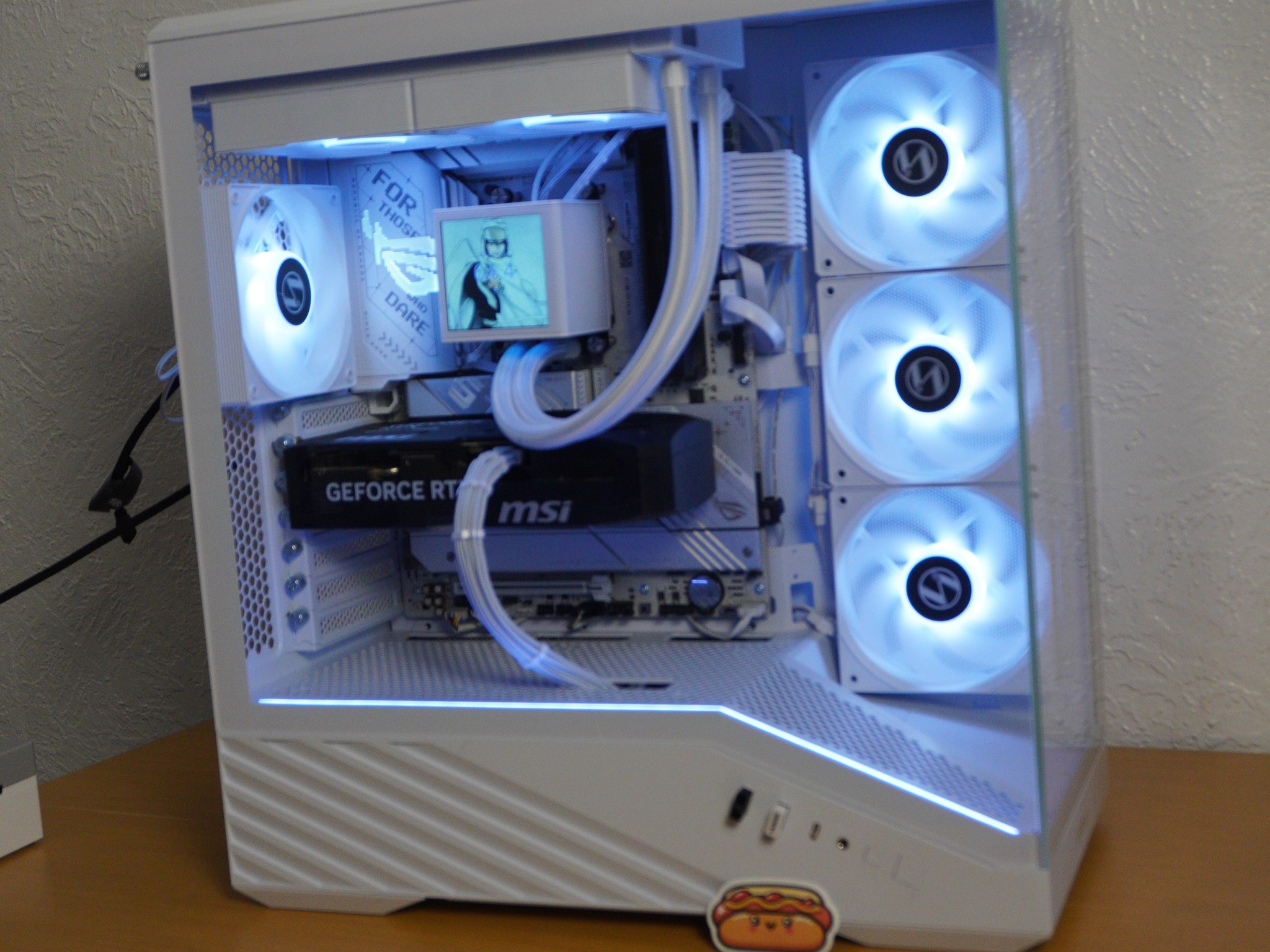 Hakka No Togame | RYZEN 7 7800X3D | RTX 5070 | 1TB NVME - 500GB 2.5 SSD | 32GB DDR5 |Hotdog Sticker|