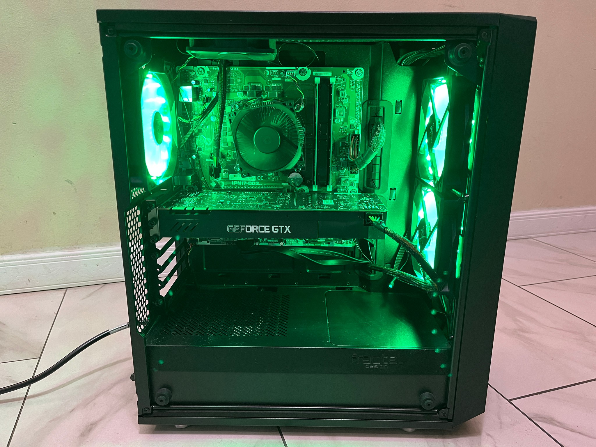 🔥NVIDIA GTX 1070, Intel i5-7400, 1 TB Storage, 12 GB RAM, High Performance RGB Gaming PC w/ Remote🟢