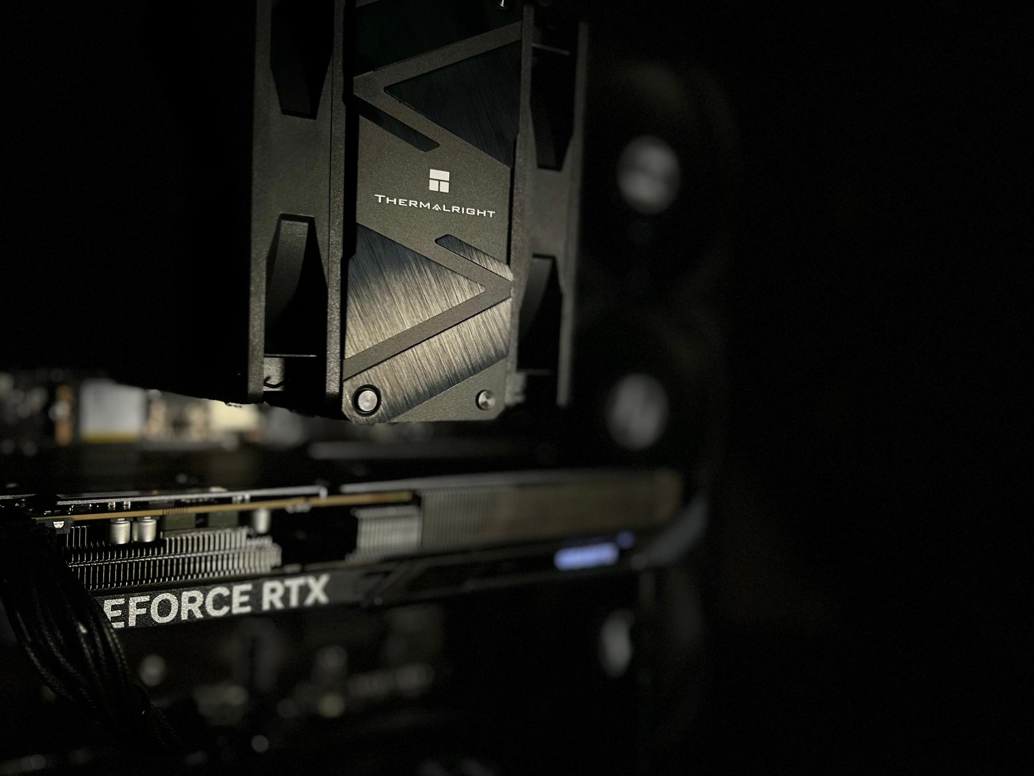 BLACKOUT🦇🖤 GAMING PC | RTX 5060 OC | RYZEN 5 5600X | 32GB DDR4 3200MT/s | 1TB SSD NVMe