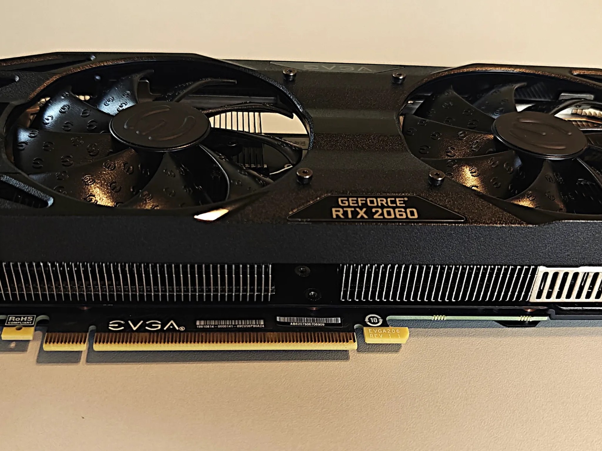 EVGA GeForce RTX 2060 SUPER SC ULTRA GAMING, 08G-P4-3067-KR, 8GB GDDR6, Dual HDB Fans