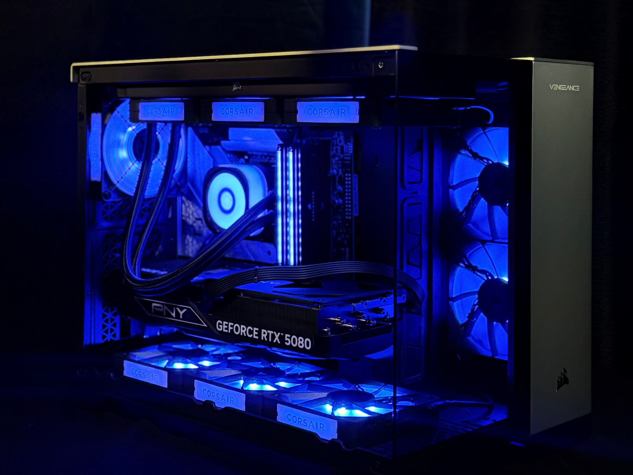 ⚫️💎Corsair vengeance 4K RTX 5080 ⚫️💎 i9-14900KF⚫️💎 W11 pro ⚫️💎 32gb Ram ⚫️💎2Tb storage