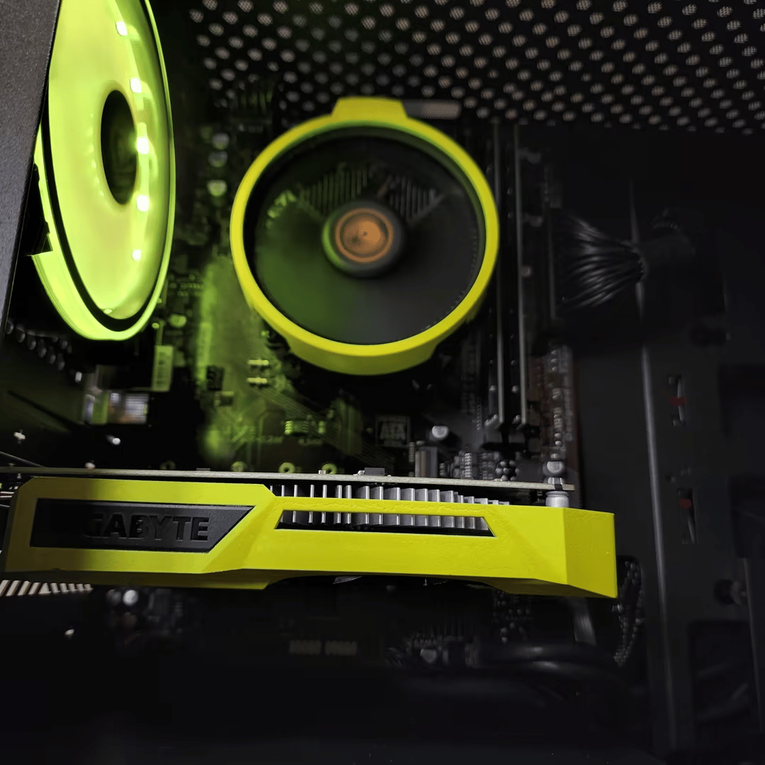 AMD Ryzen 3 2200G // AMD Radeon RX550 // 16GB 3200MHz