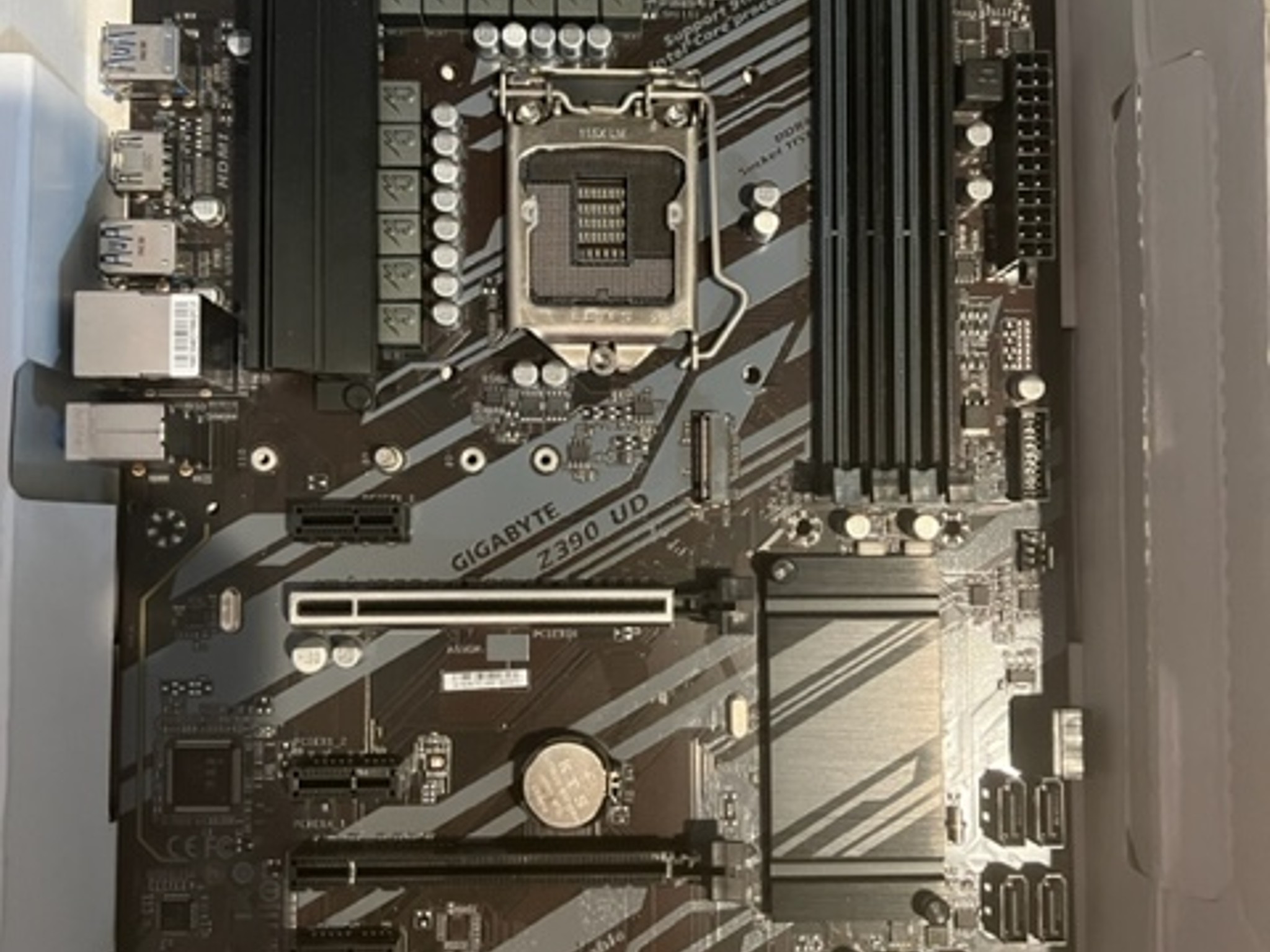 Gigabyte Z390 UD LGA 1151 (Intel 8th and 9th Gen) Ultra Durable ATX Motherboard