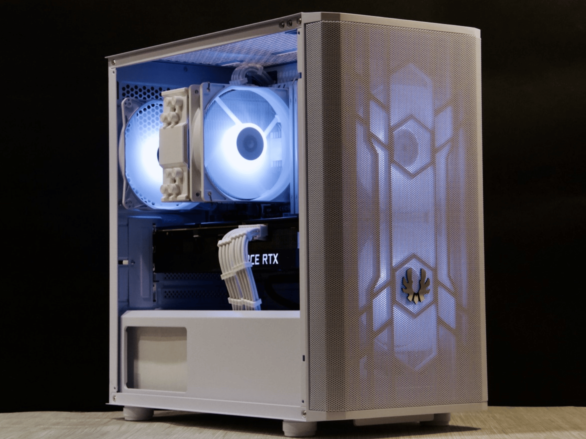 RTX 3080, Ryzen 7 3700X, 32GB DDR4, 1TB NVMe SSD, WiFi - Custom Gaming PC