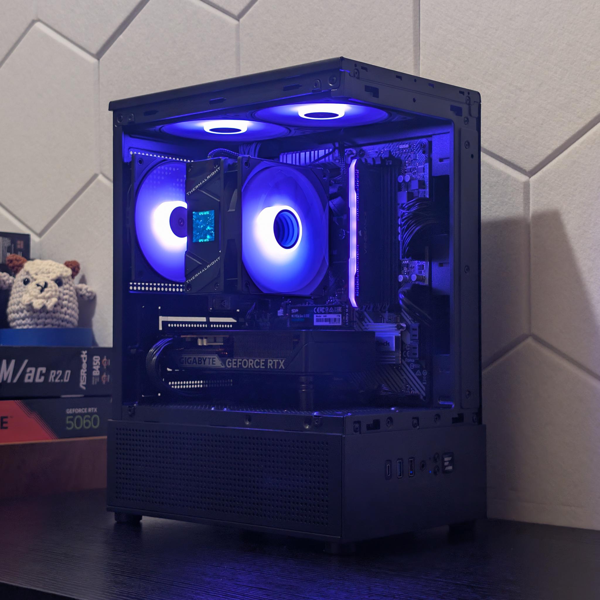 🐈‍⬛🔥1440p Gaming Beast | RTX 5060 | Ryzen 5500 | 1TB SSD | 16GB RAM | WiFi & Bluetooth🔥🐈‍⬛