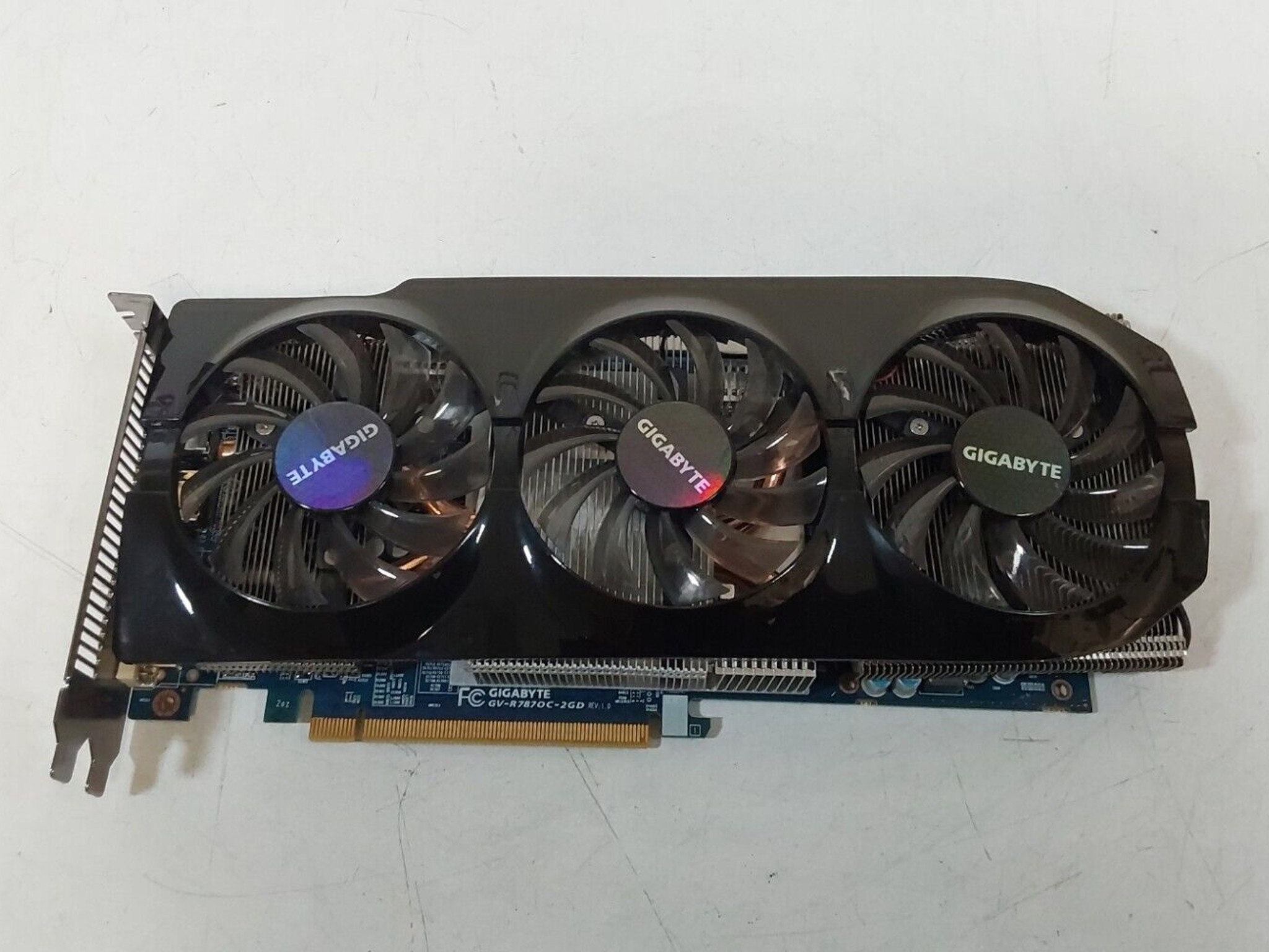 Gigabyte RADEON HD 7870 2GD GPU