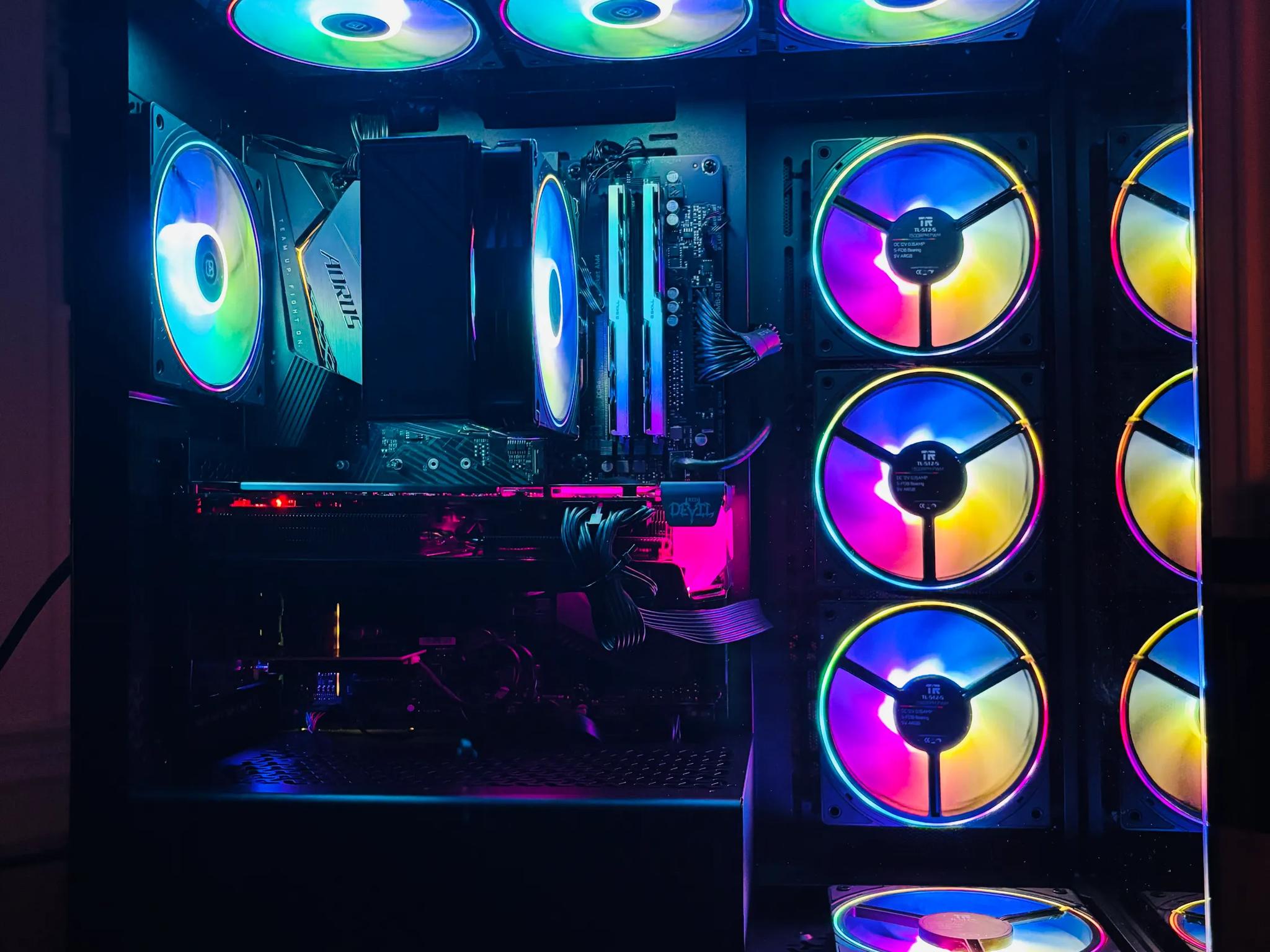 RX 6600 XT | Ryzen 7 5700