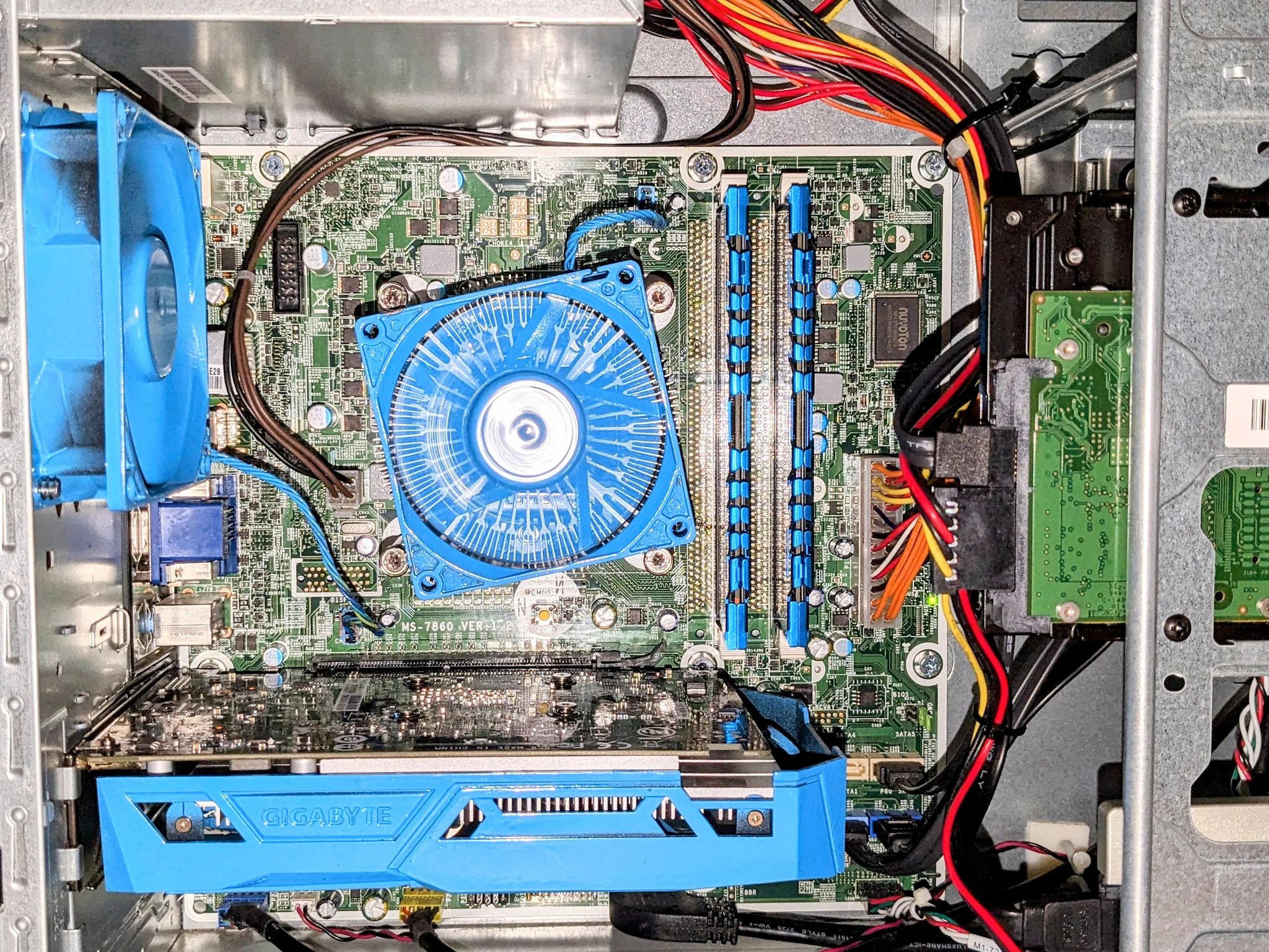 HP BlueFace🥶1080p FoRTNiTe PC💙🖤 Intel i5 💙🖤 GTX1050Ti💙🖤 16GB RAM💙🖤 Wi-Fi💙🖤Windows 11