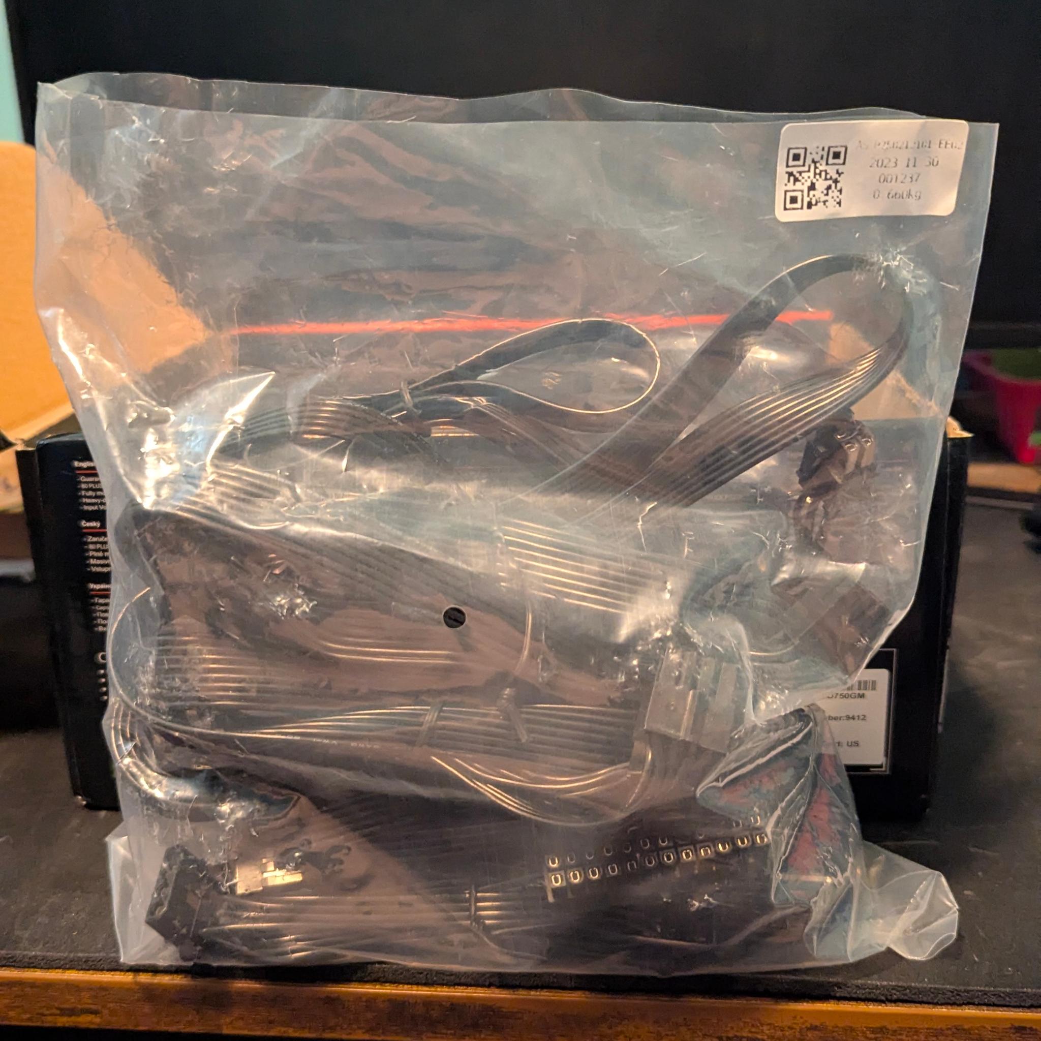 Gigabyte UD750GM 750 W 80+ Gold Certified Fully Modular ATX Power Supply