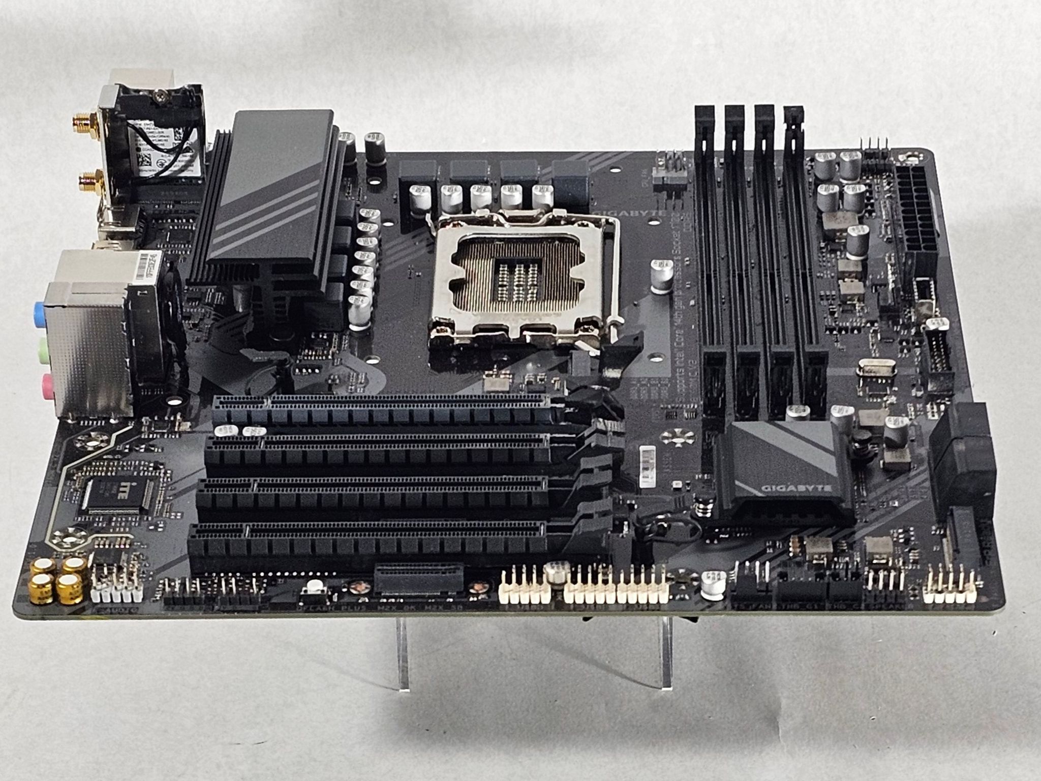 Gigabyte B760M C V2 LGA1700 DDR5 mATX Motherboard