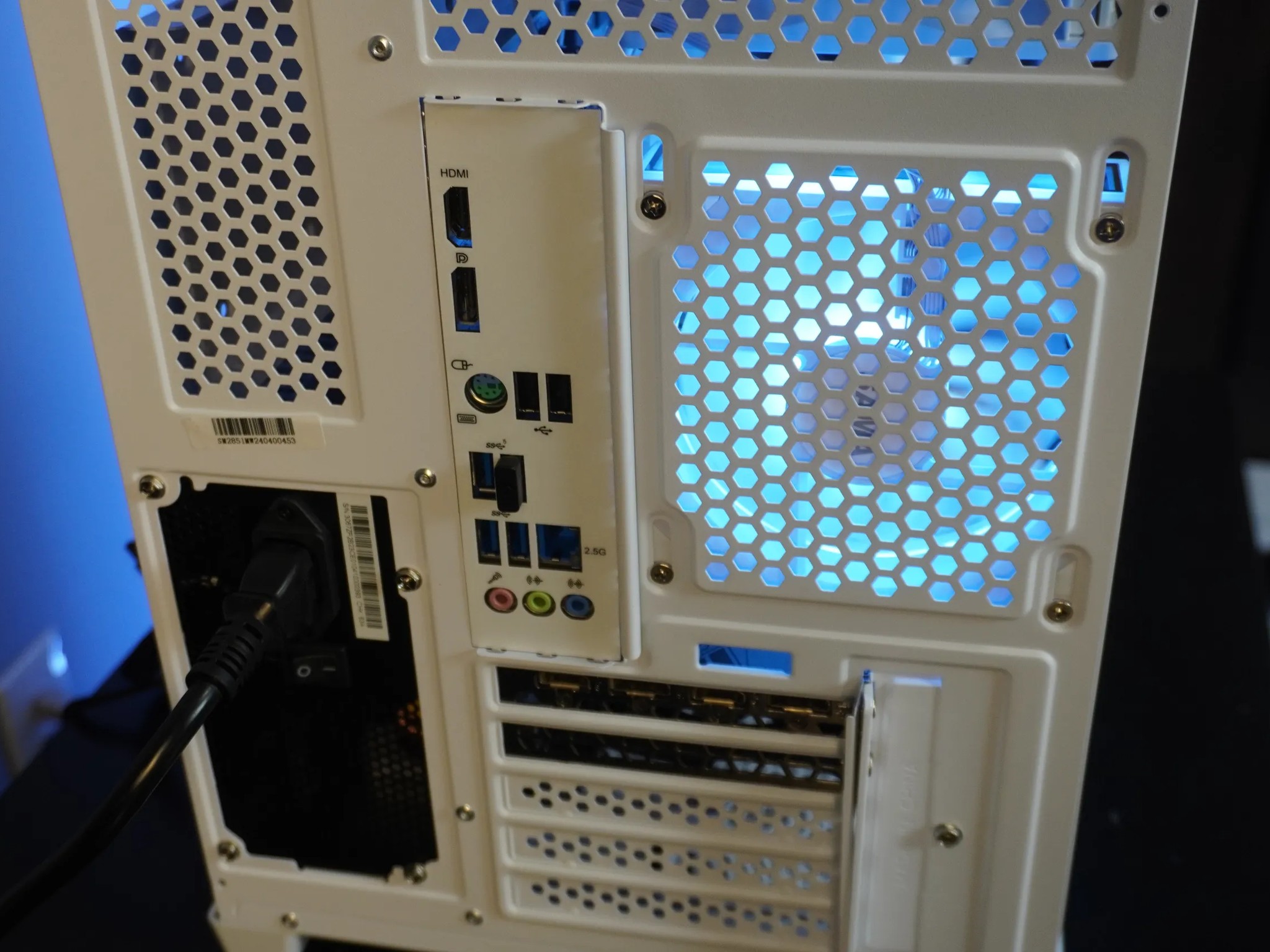 🤍CLEAN🤍 MACHINE 💚RTX 3060ti 🧡Ryzen 7 5800x | 1TB NVME | 32GB DDR4 | WIFI